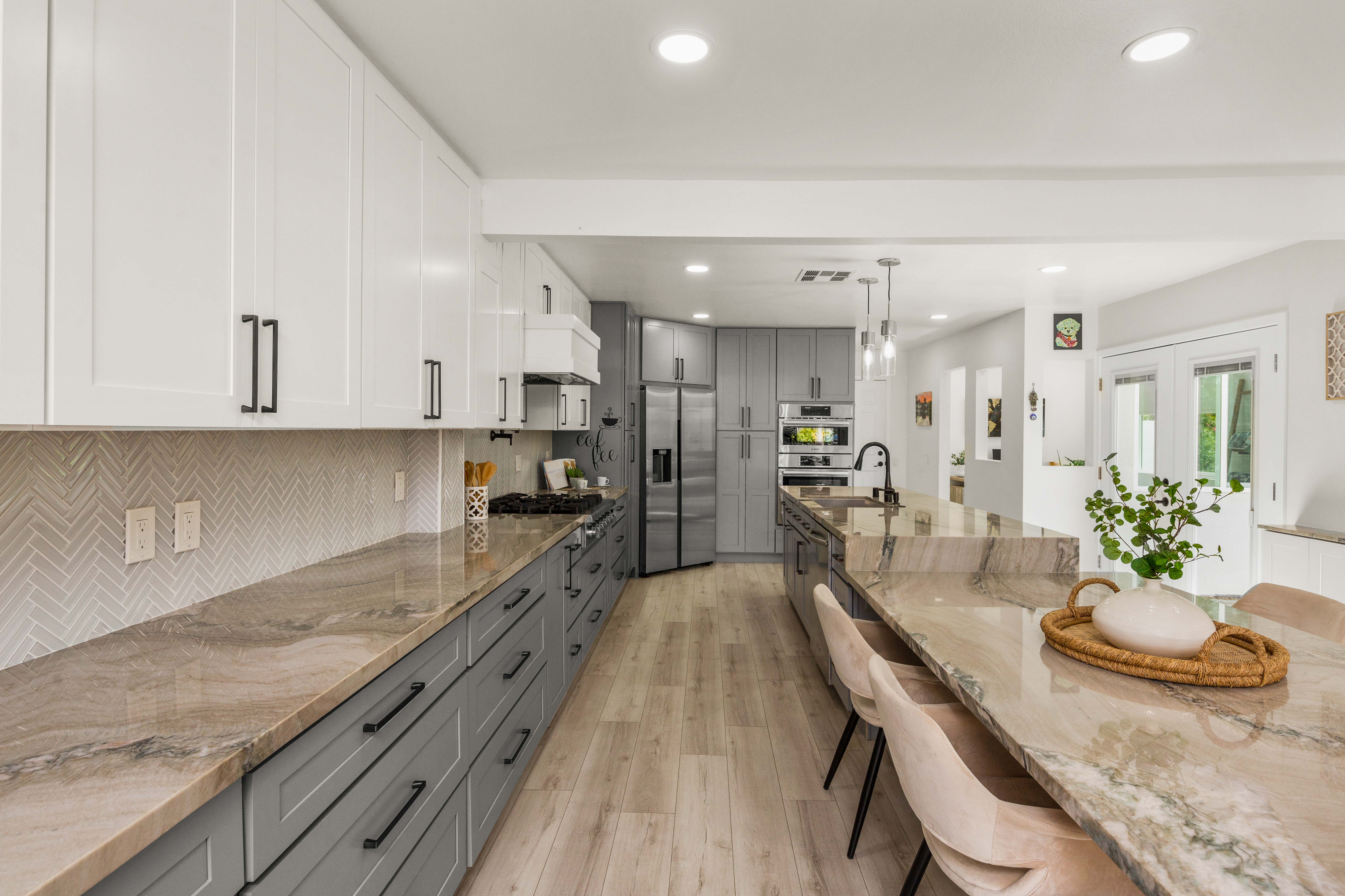 22481 Overlake 