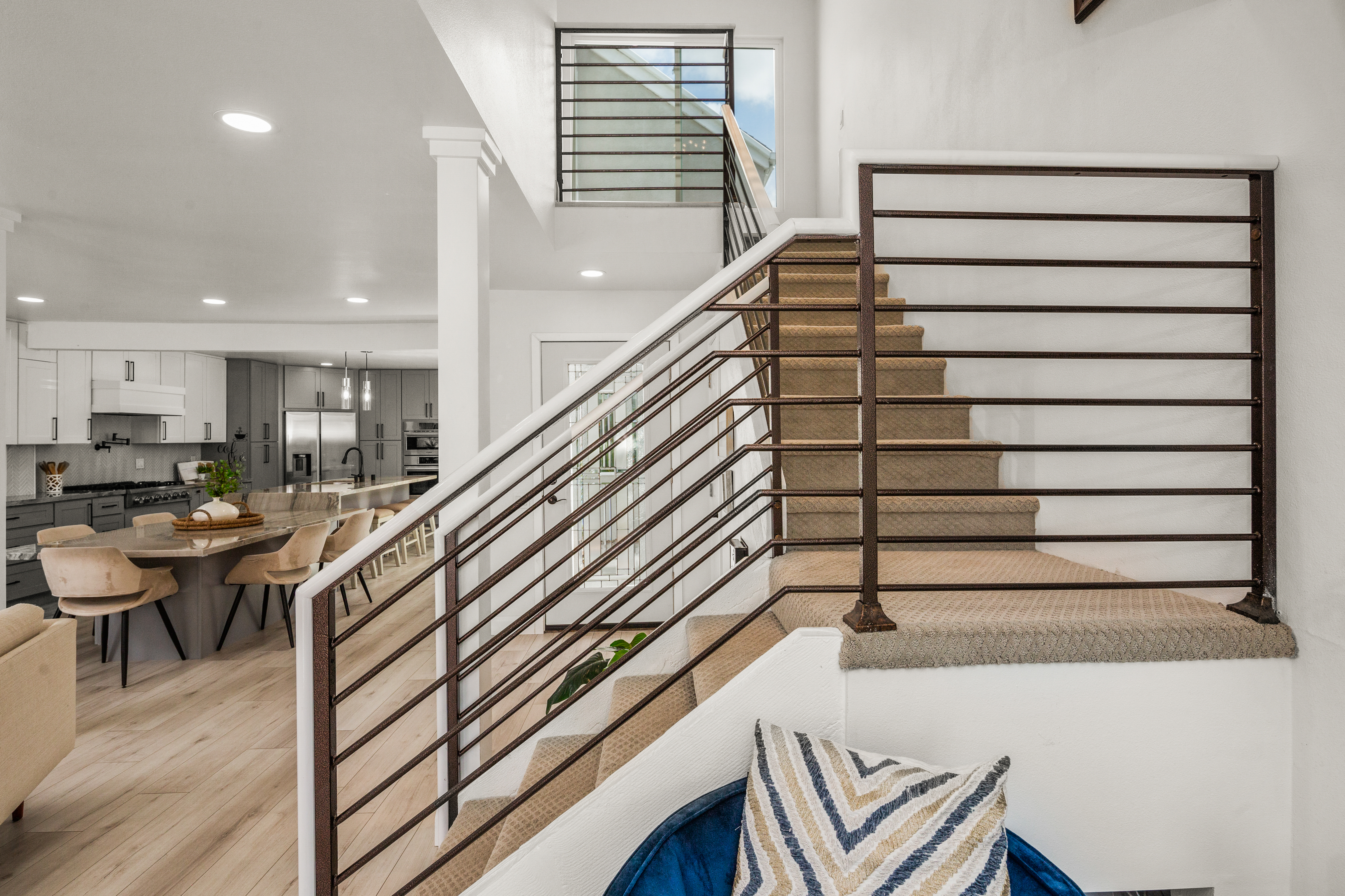 22481 Overlake 