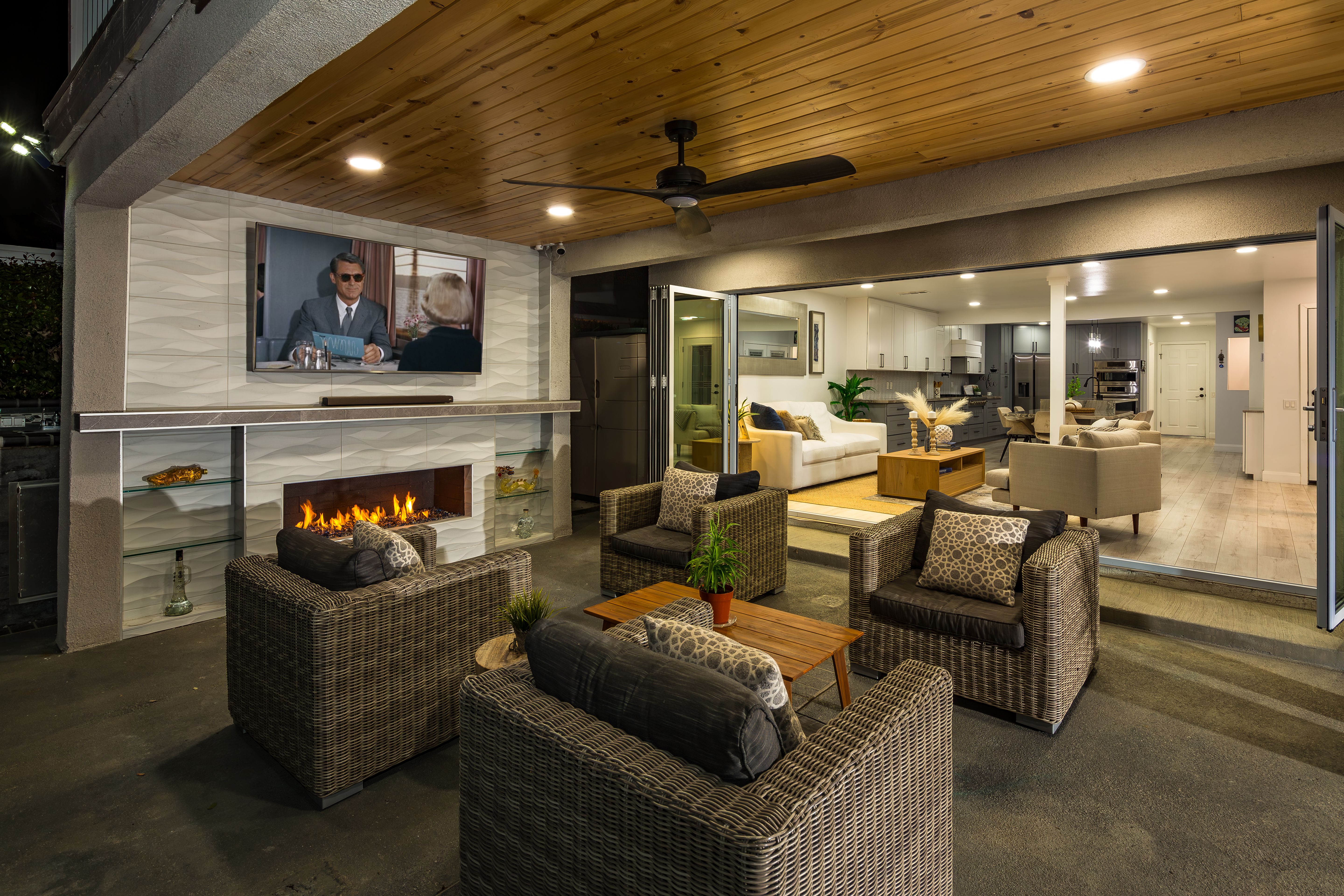 22481 Overlake 