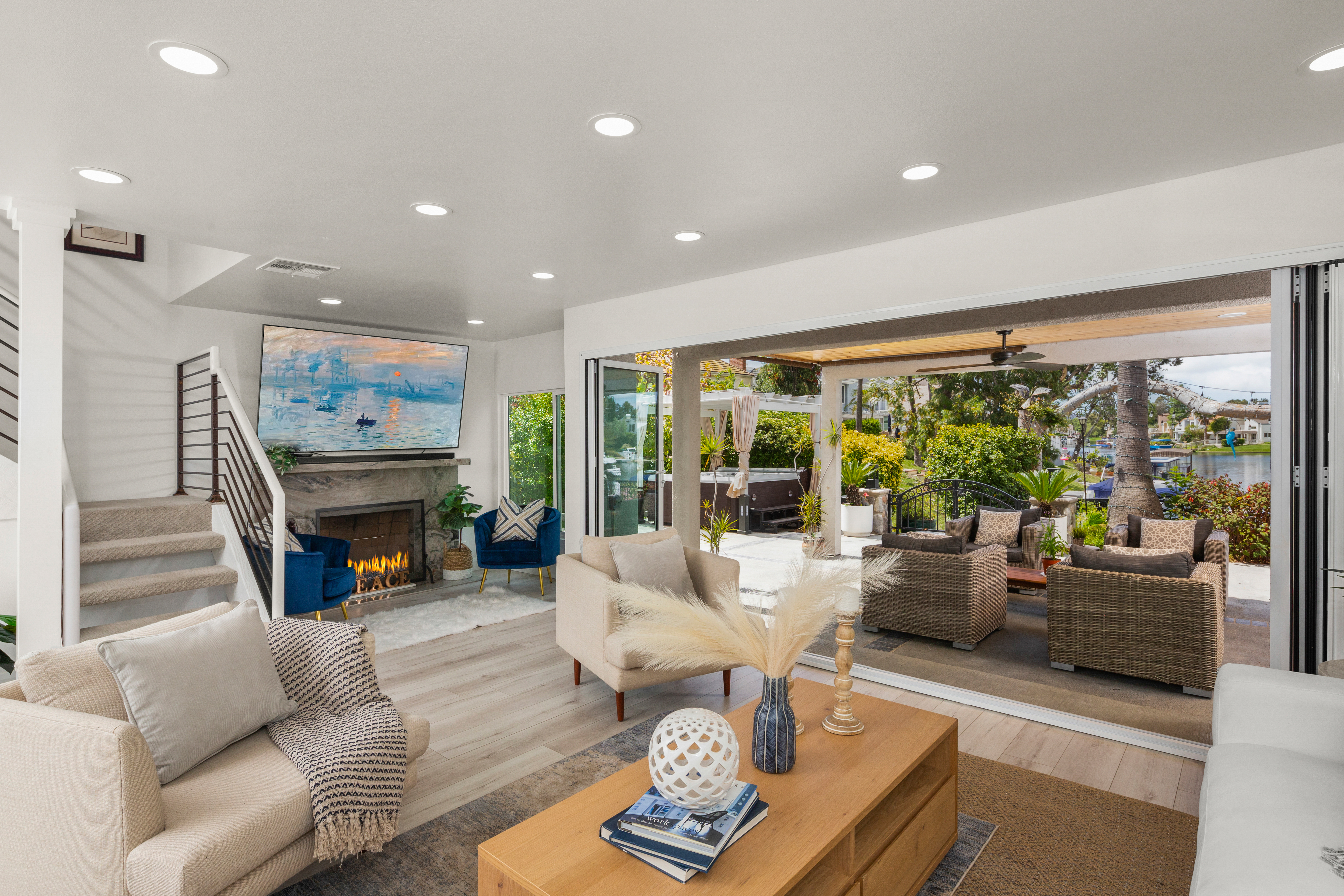 22481 Overlake 