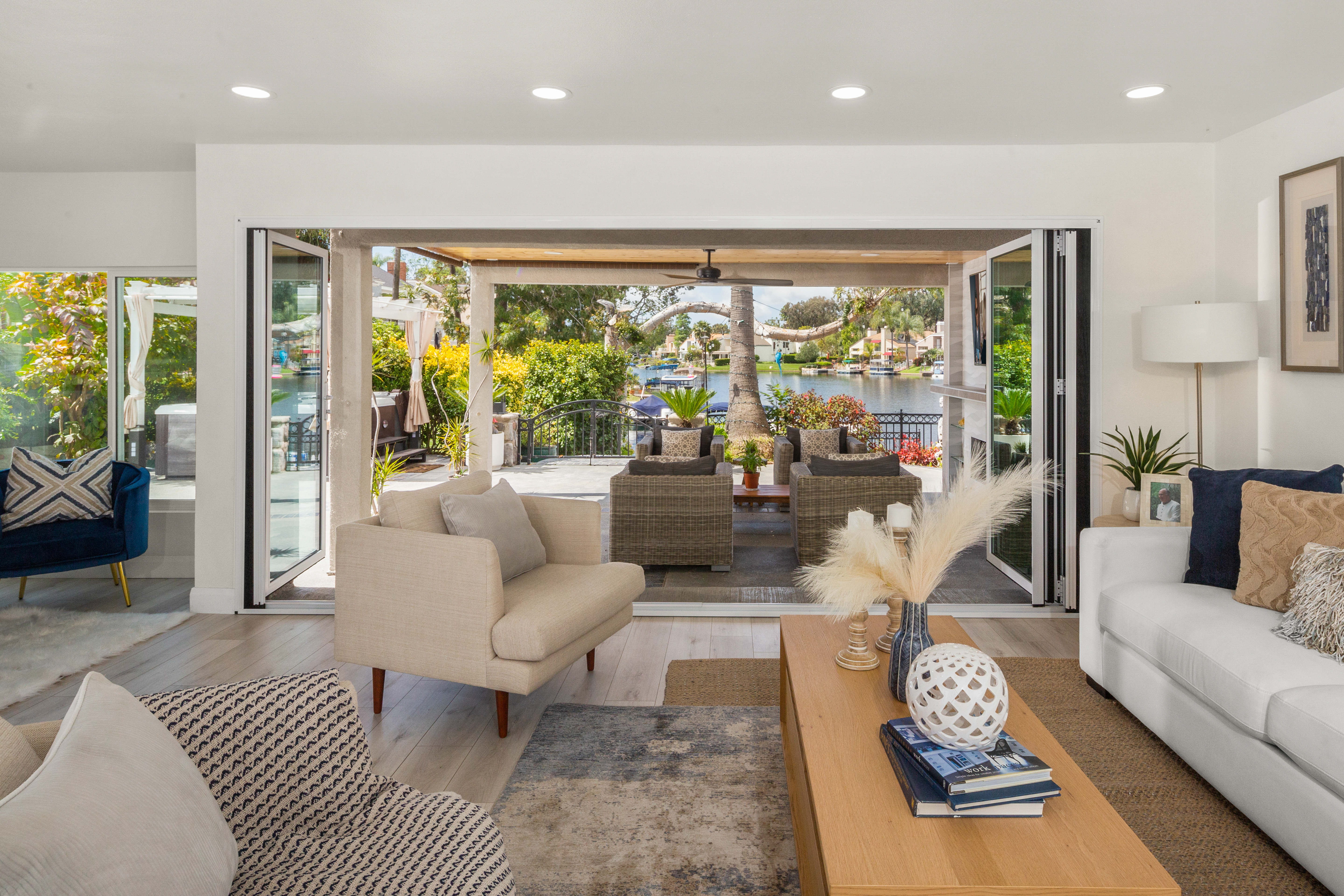 22481 Overlake 