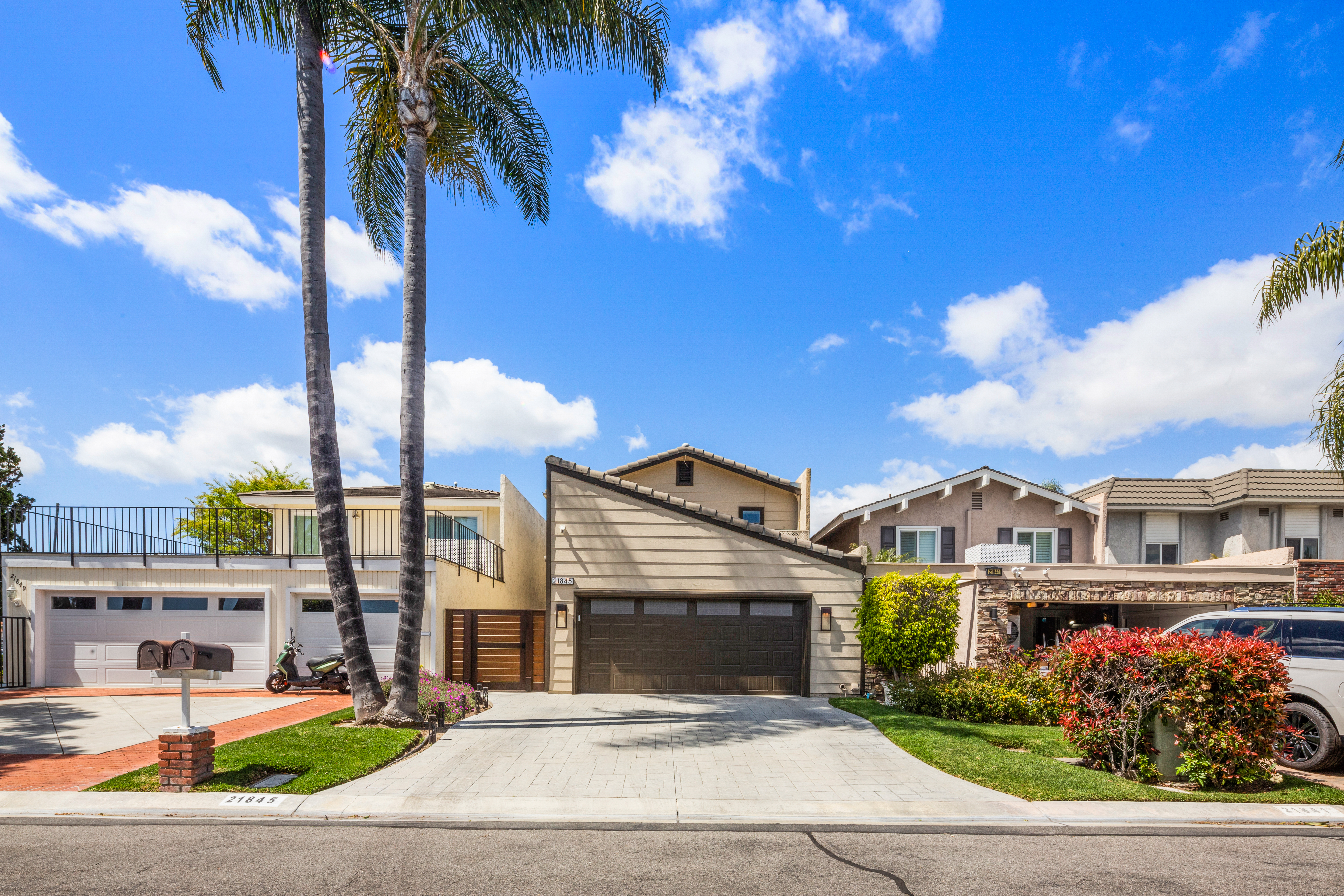 21845 Ticonderoga Lane 