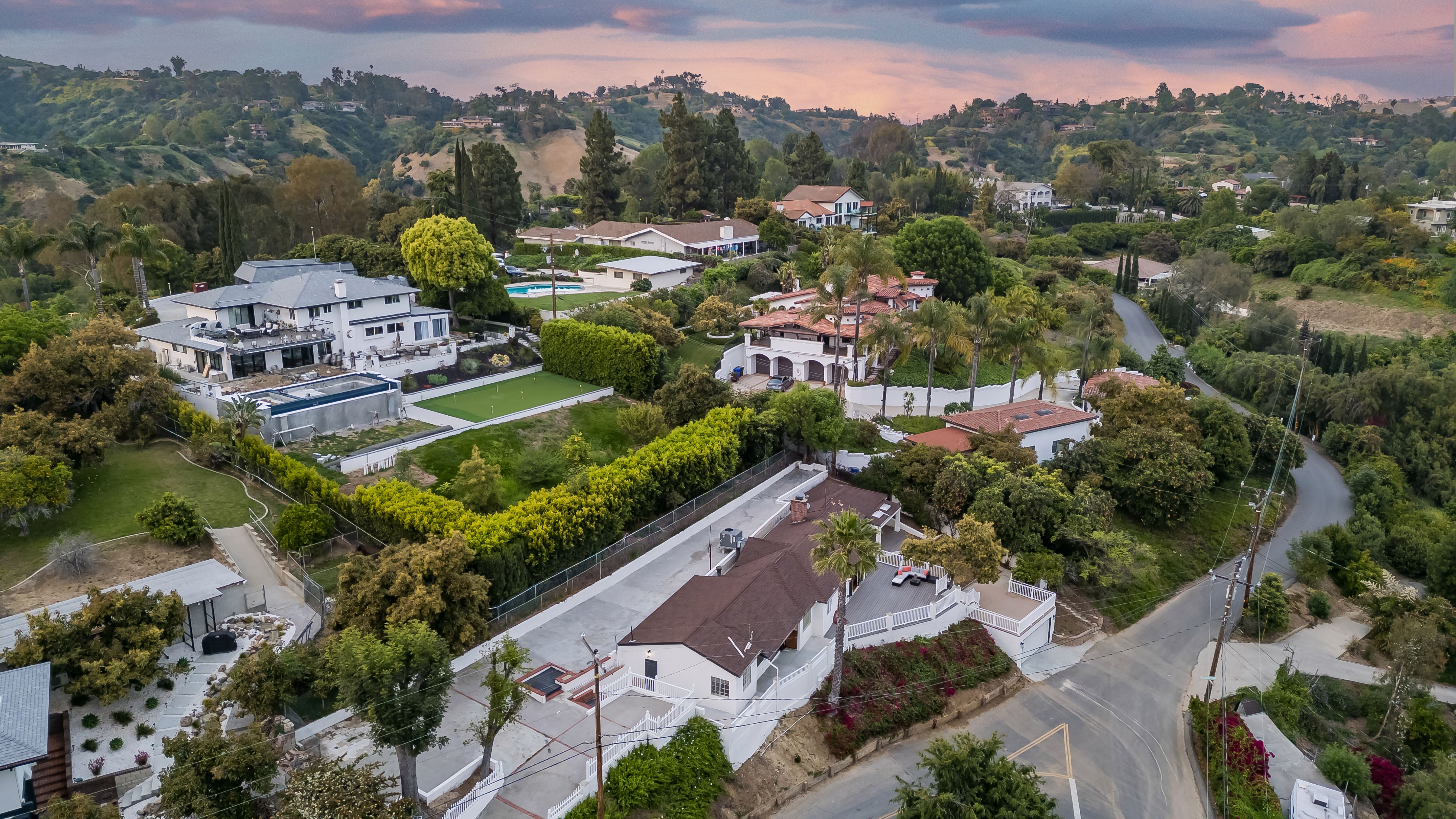 1213 East Avocado Crest Road 