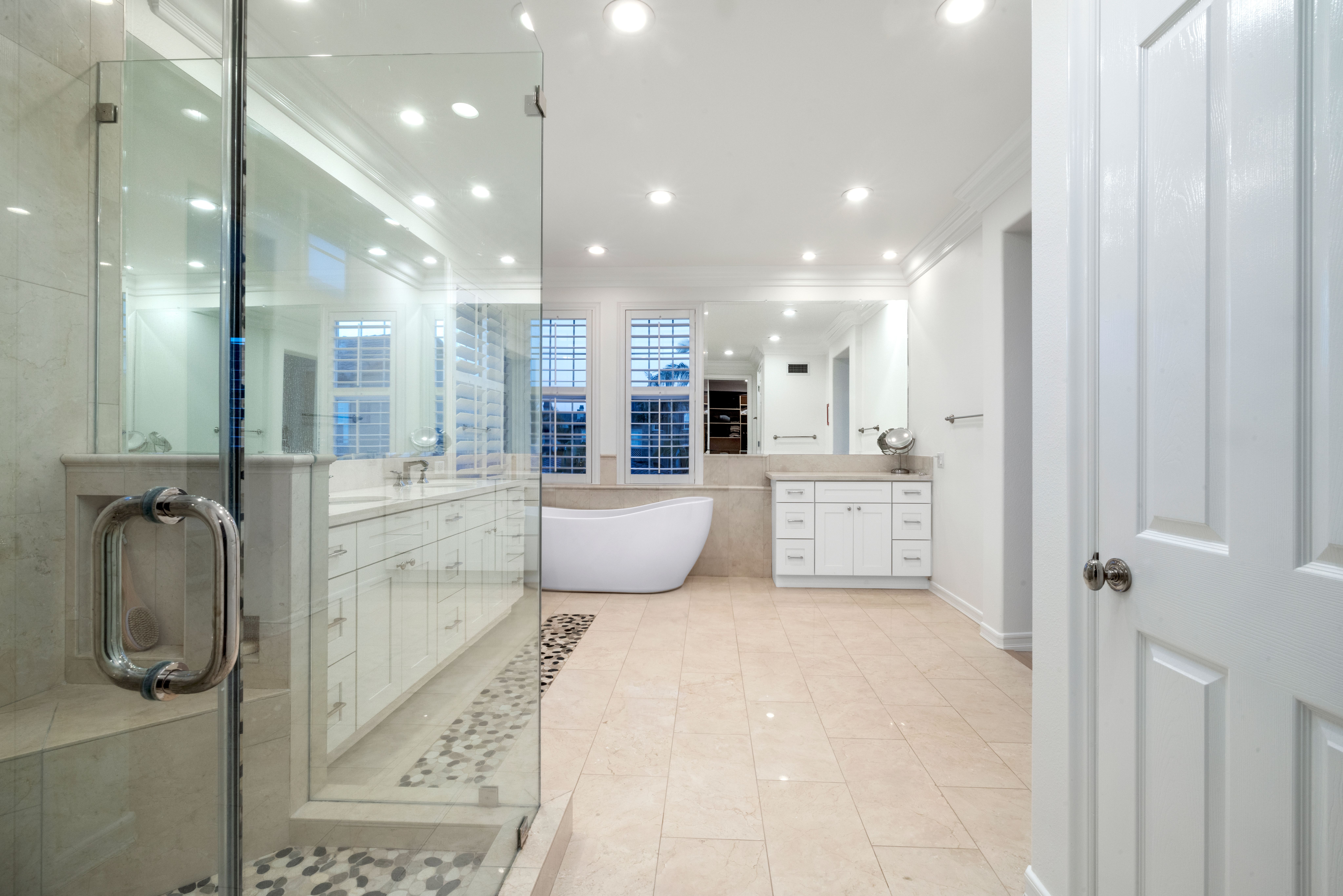 5646 Ocean Terrace Drive 