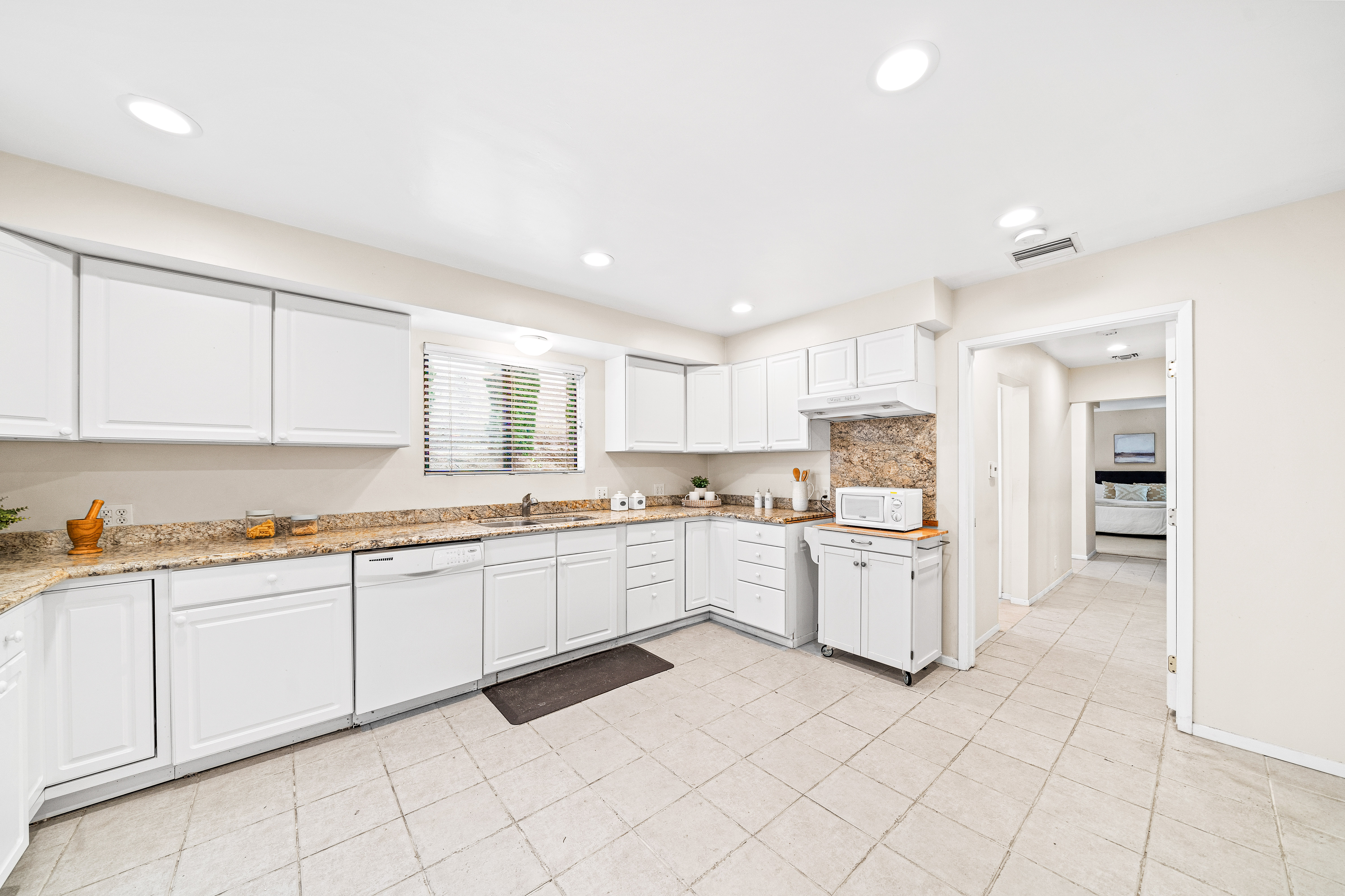 33706 Calle Miramar 