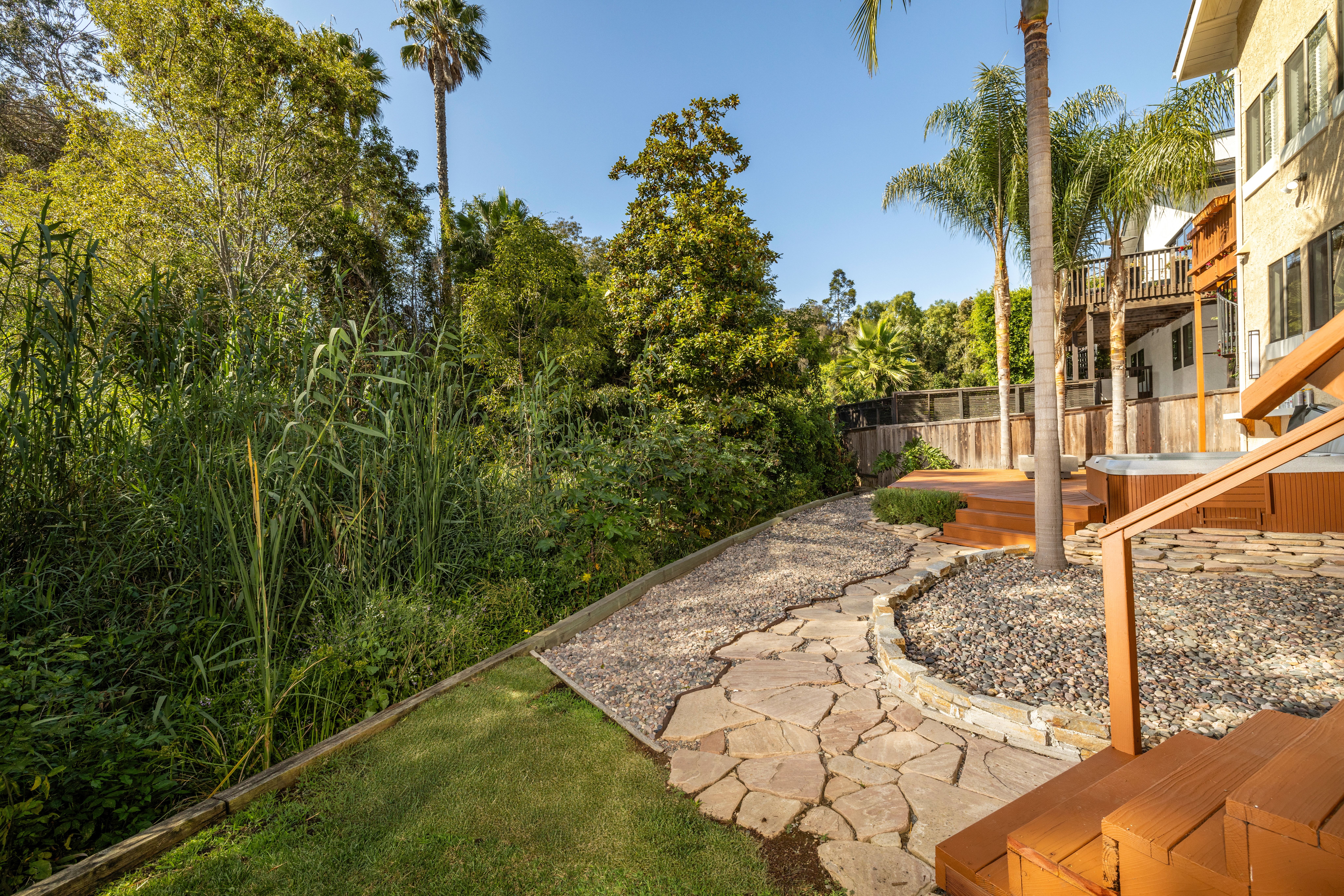 367 Newport Glen Court 