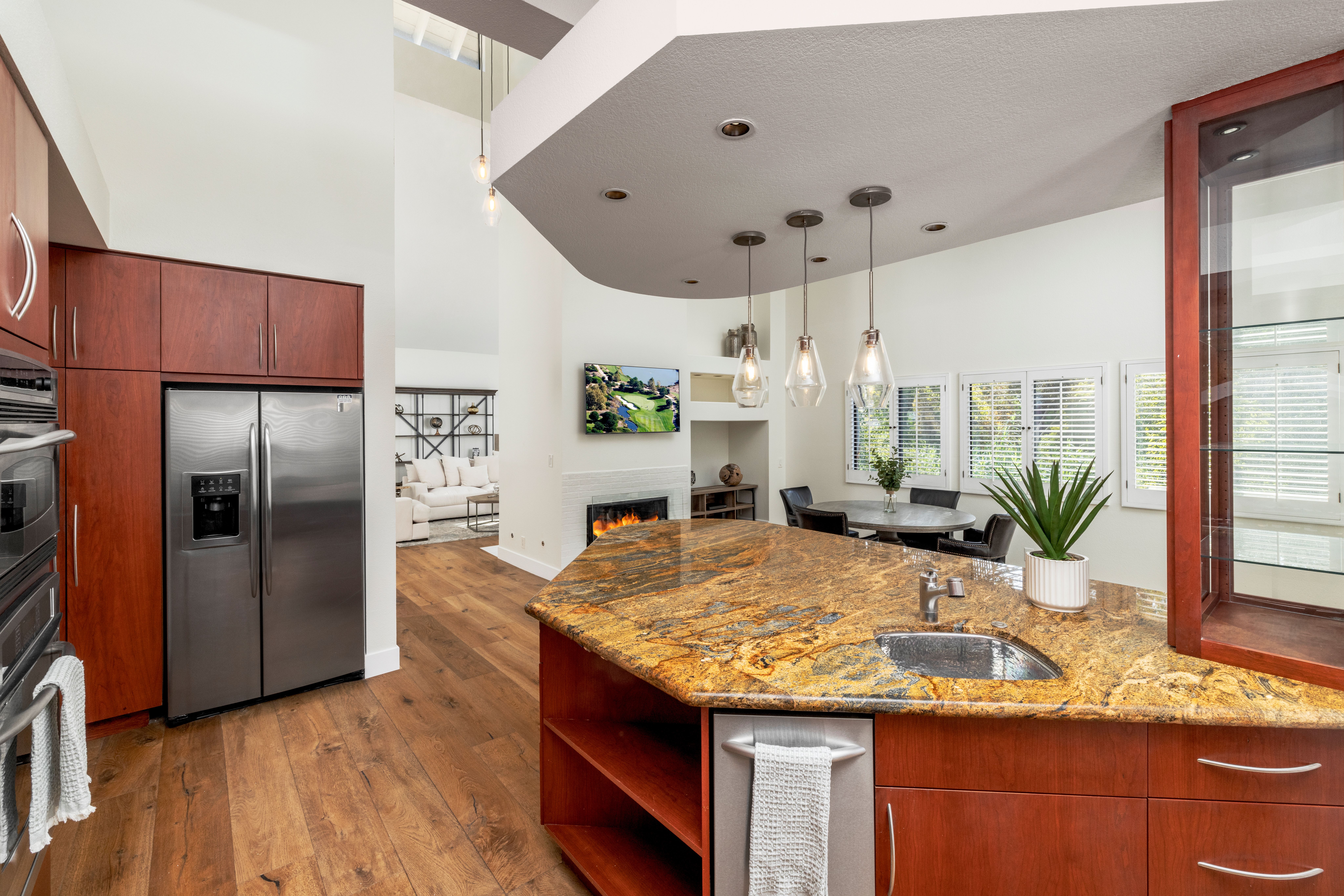367 Newport Glen Court 