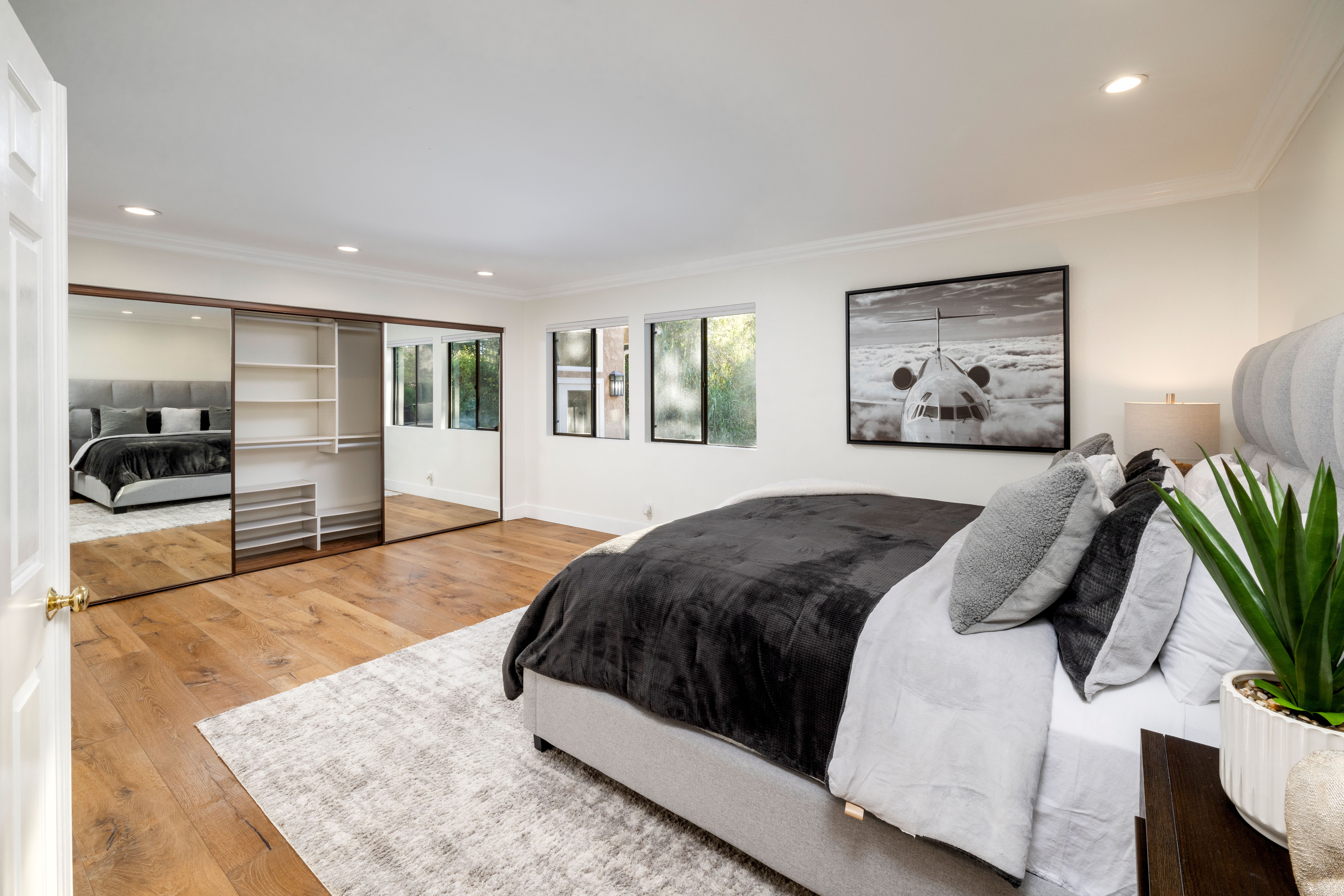 367 Newport Glen Court 