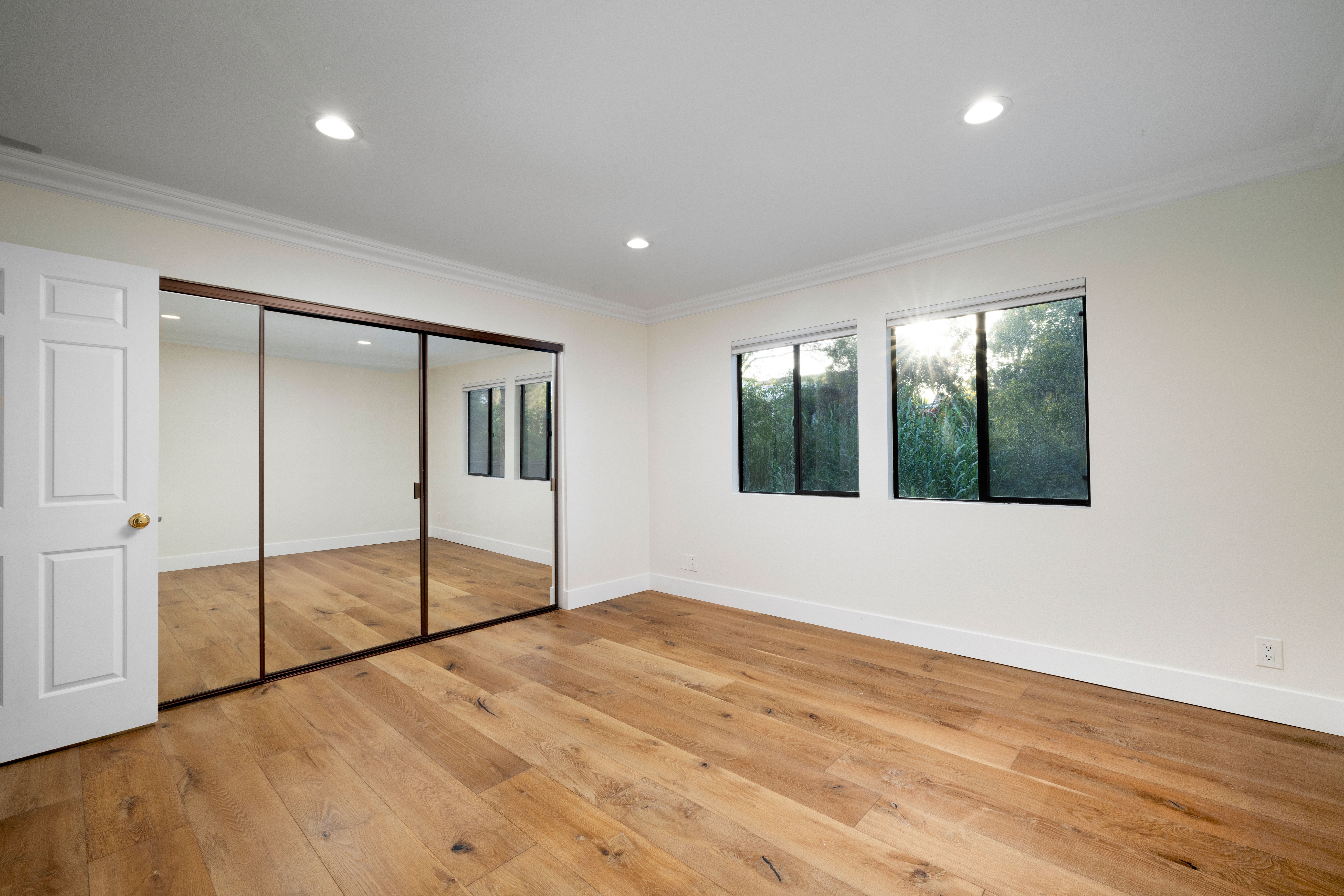 367 Newport Glen Court 