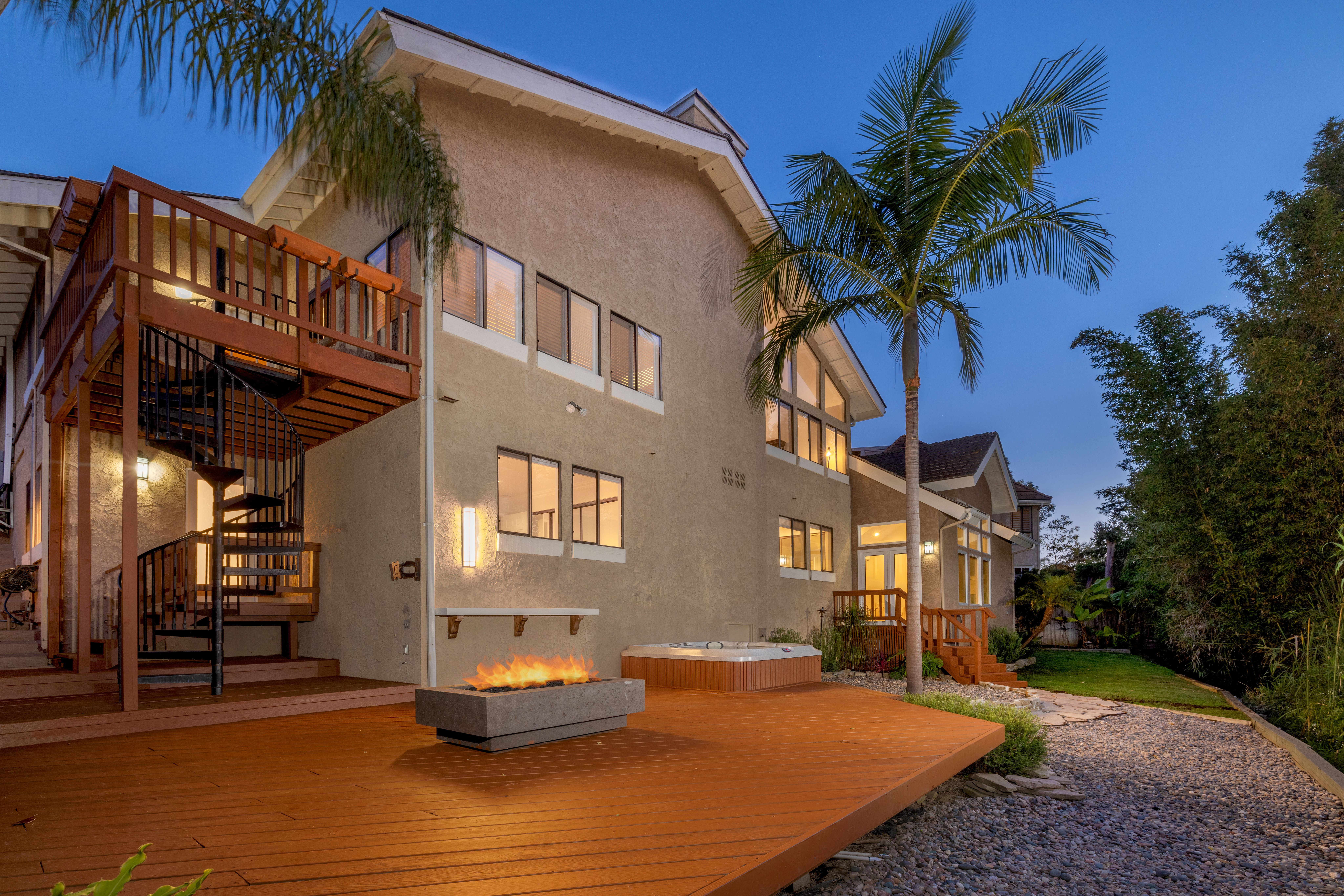 367 Newport Glen Court 