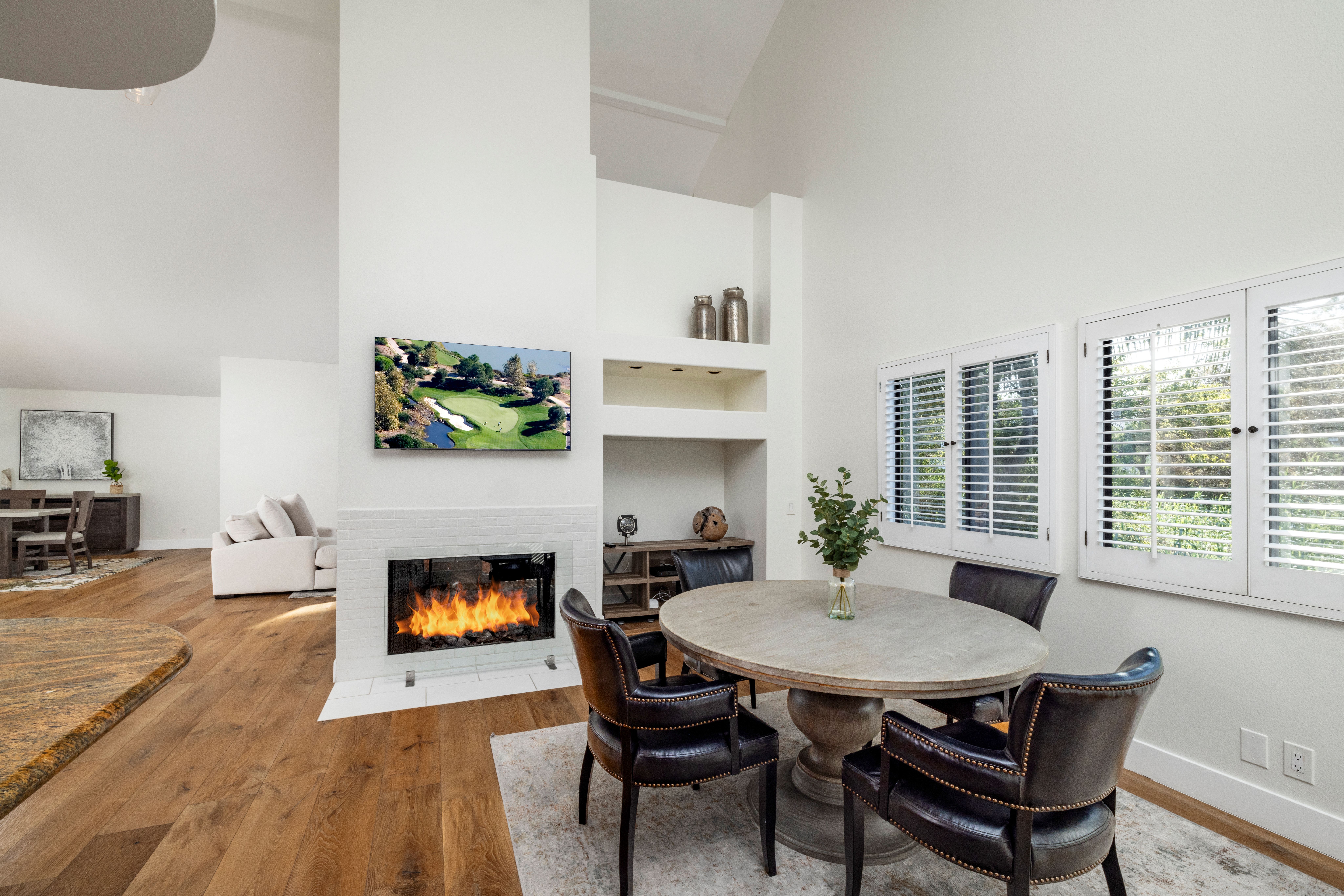 367 Newport Glen Court 