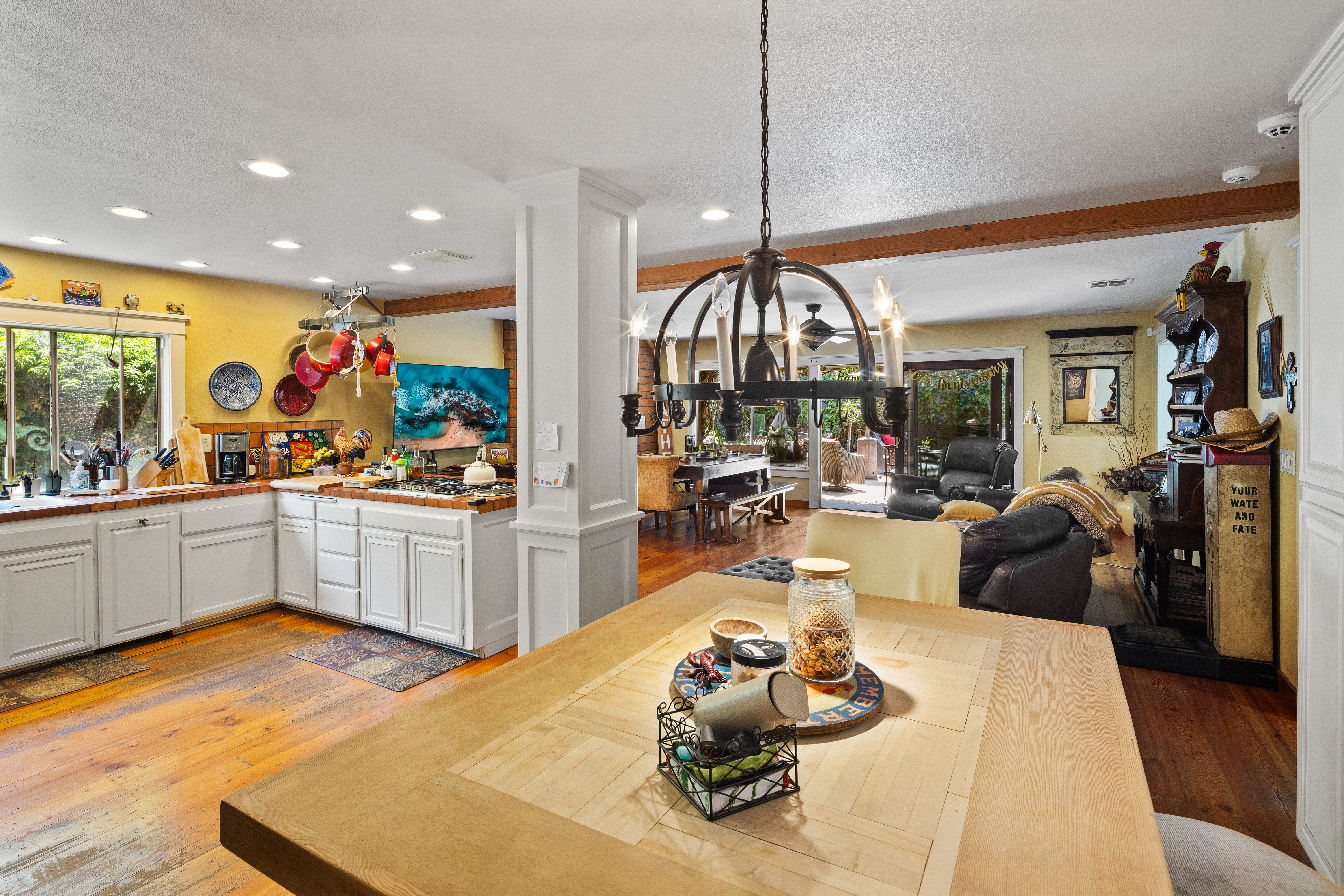 1785 Hummingbird Drive 