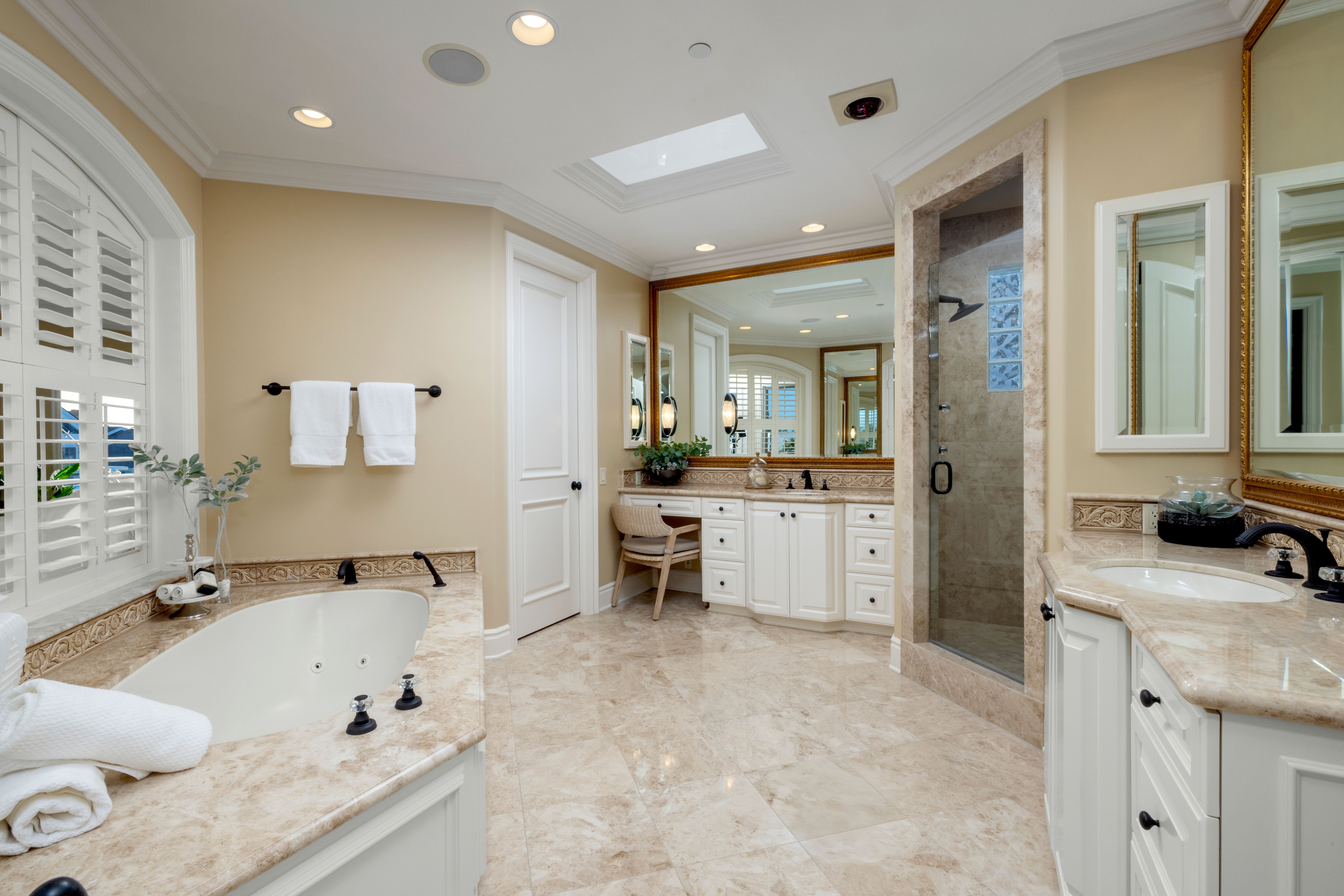 16131 Santa Barbara Lane 