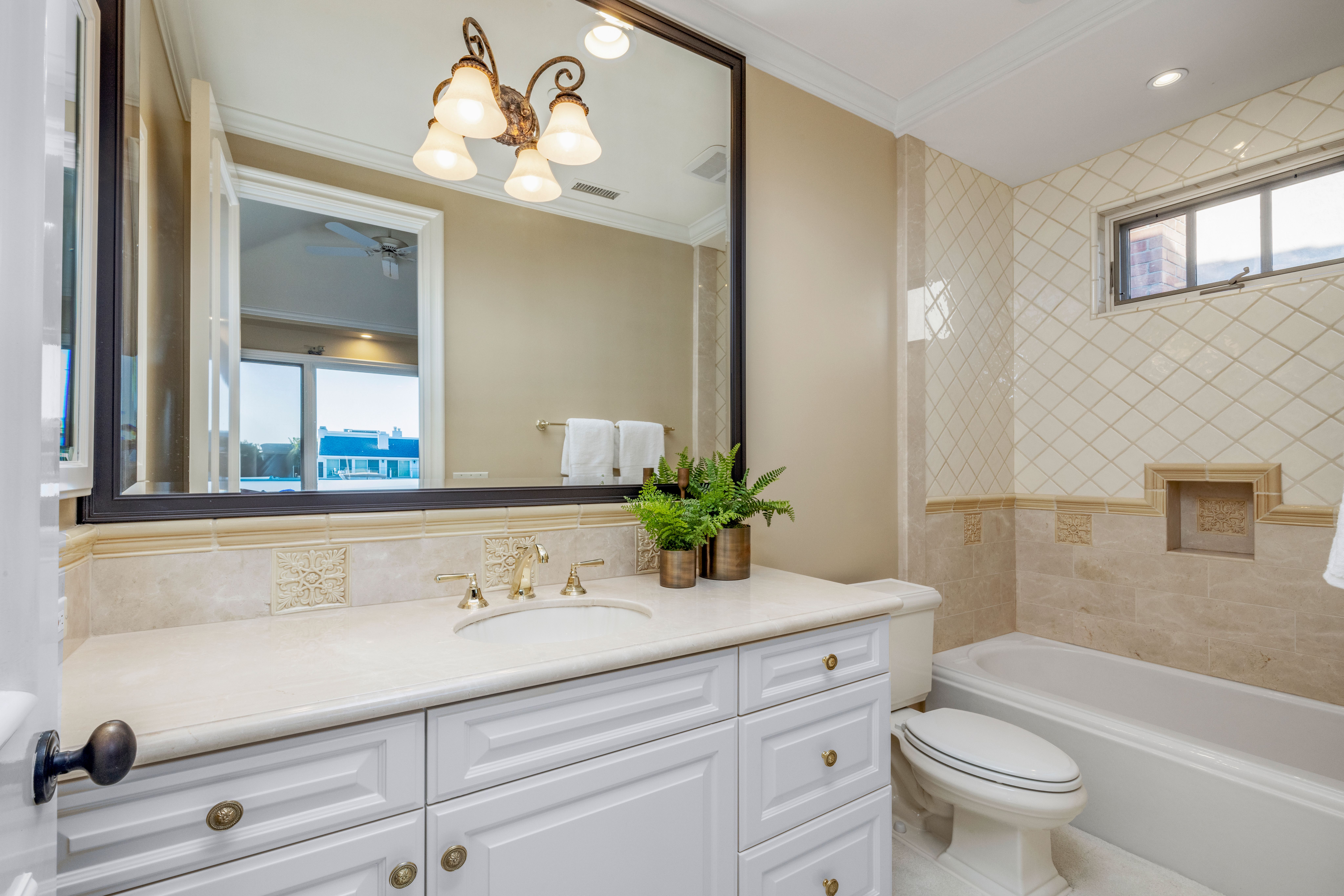 16131 Santa Barbara Lane 