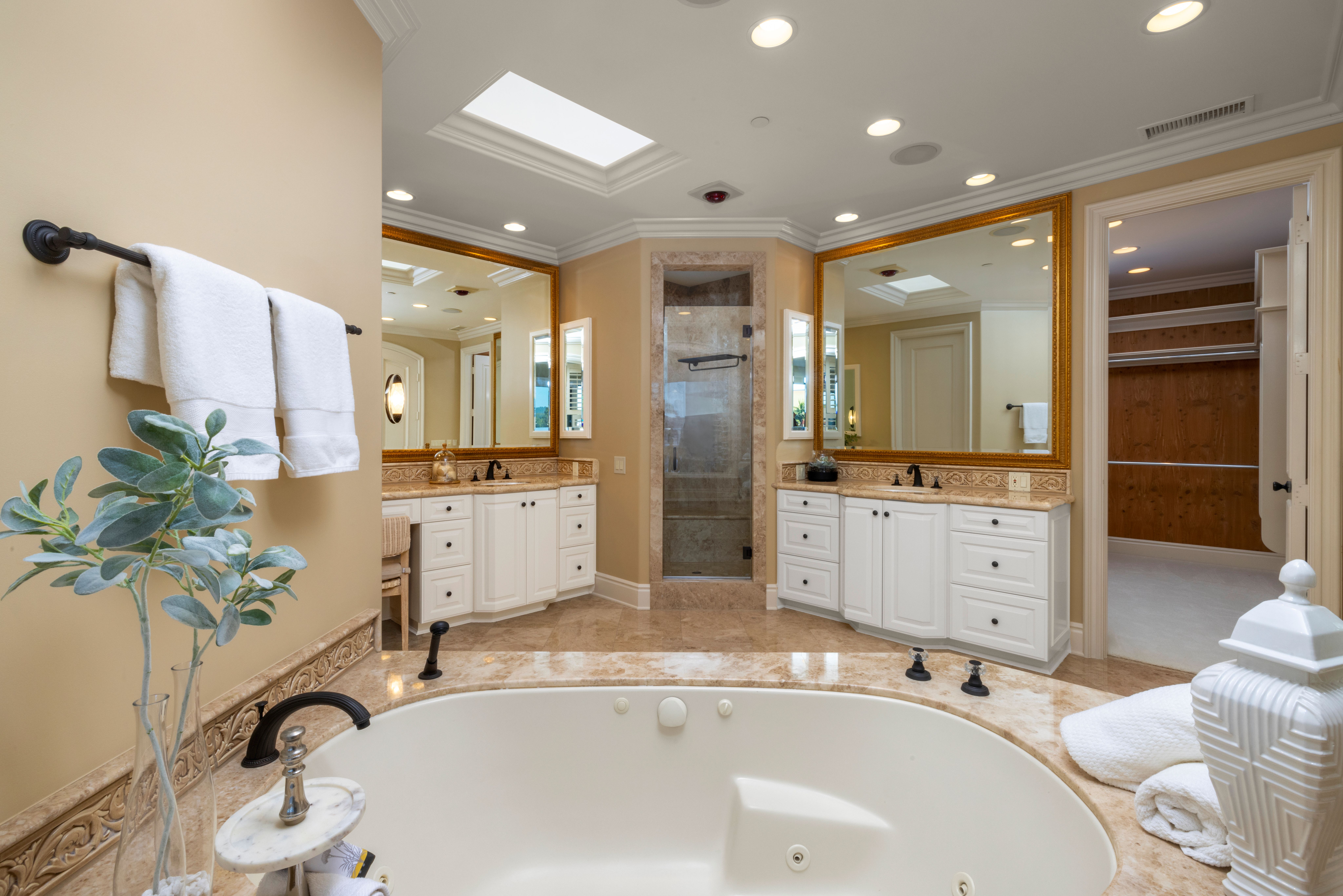 16131 Santa Barbara Lane 