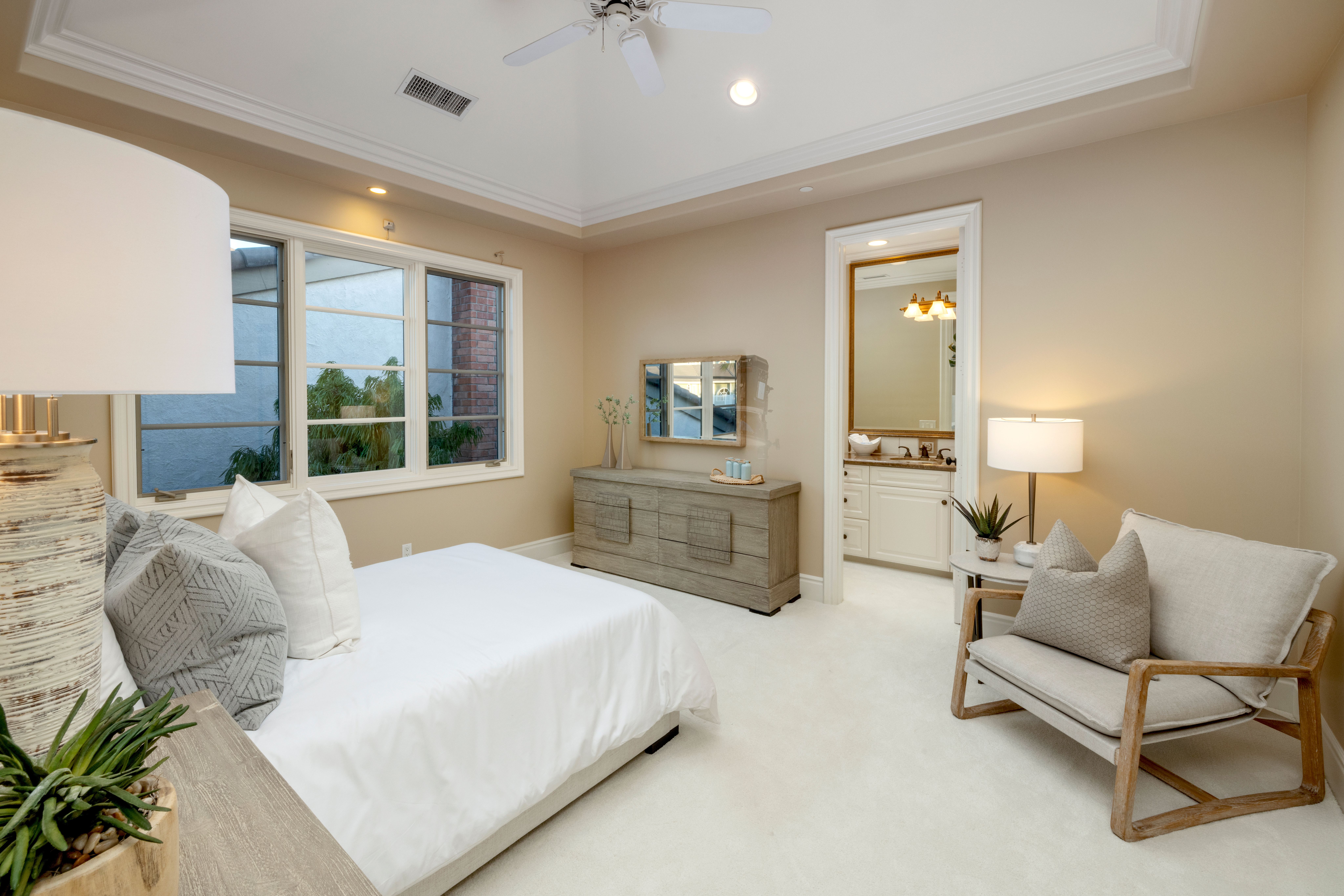 16131 Santa Barbara Lane 