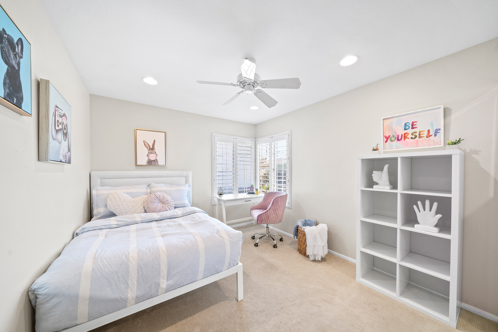 22622 White Oaks 