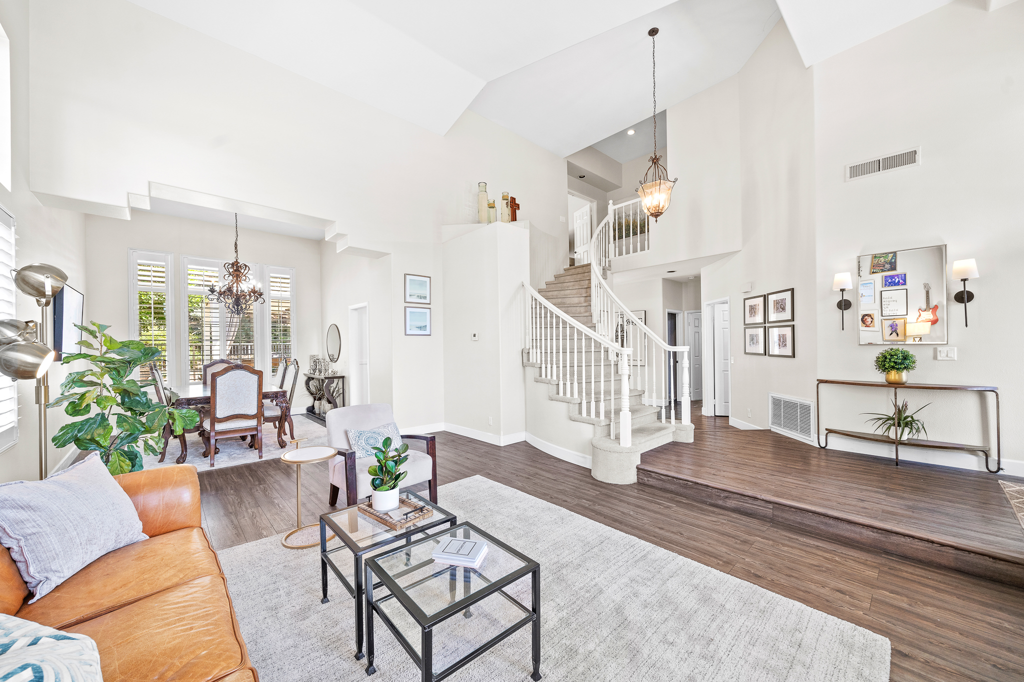 22622 White Oaks 