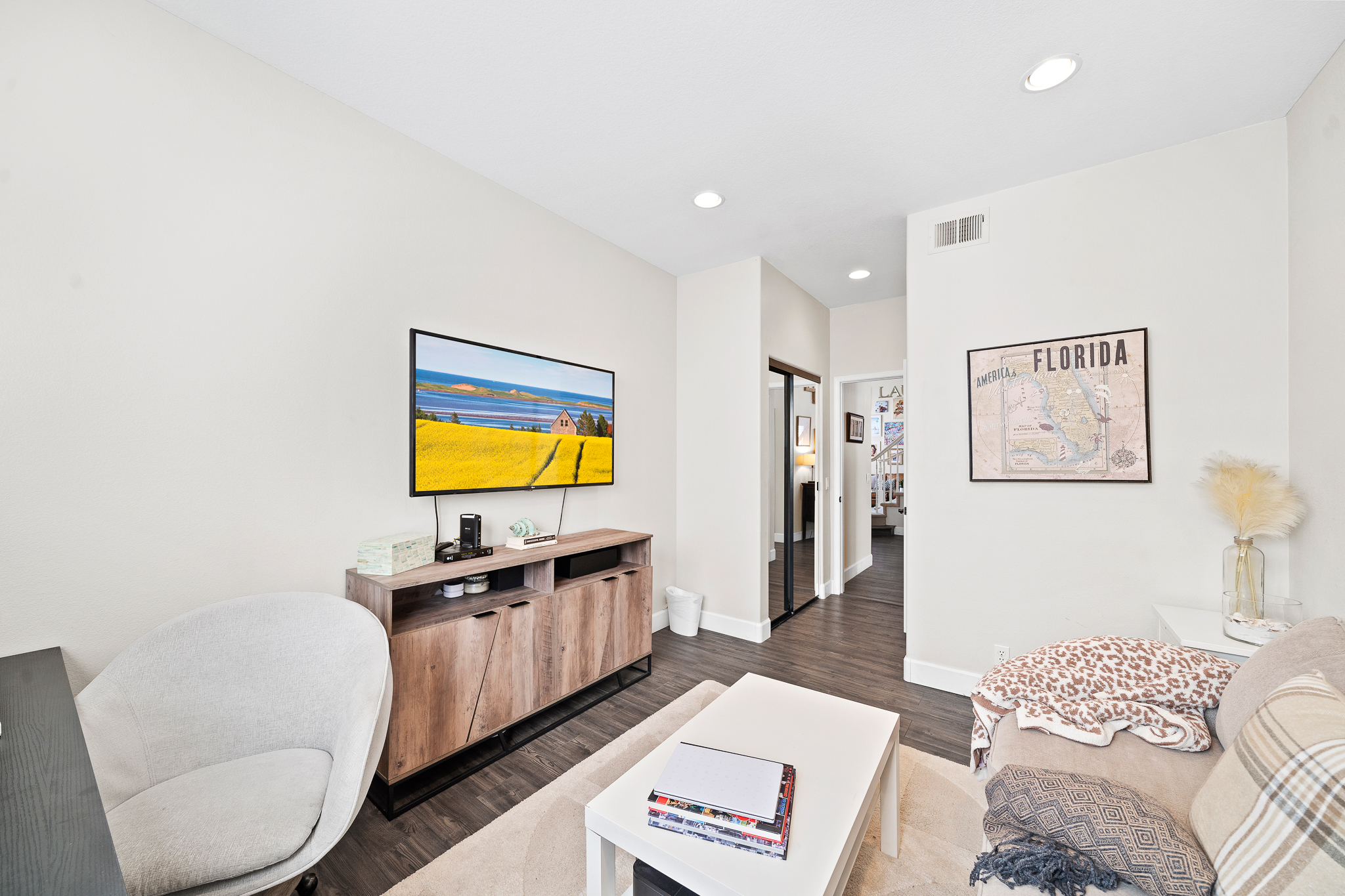 22622 White Oaks 