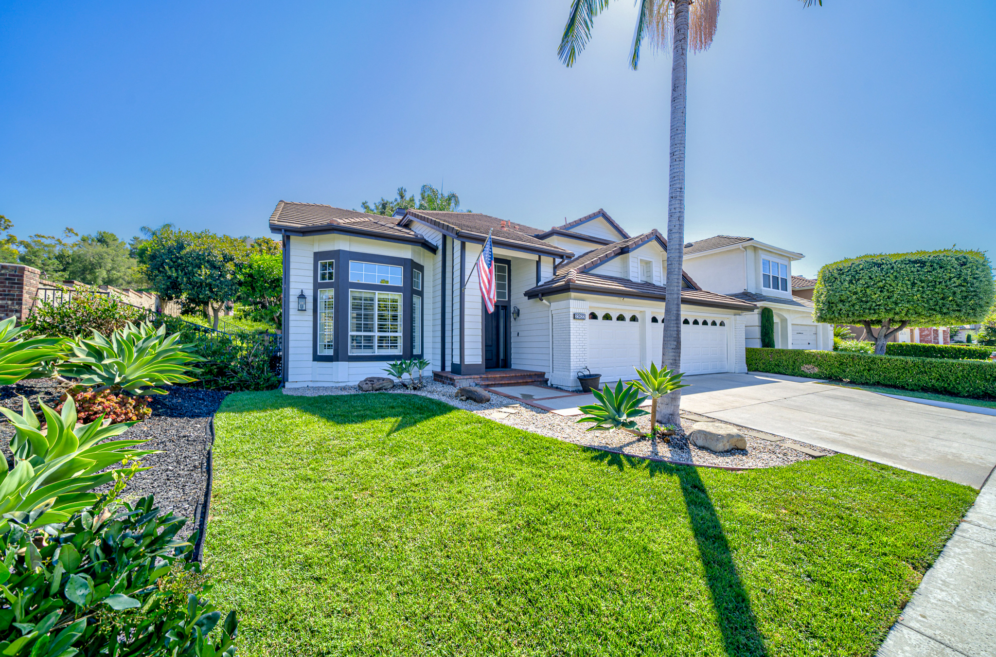22622 White Oaks 