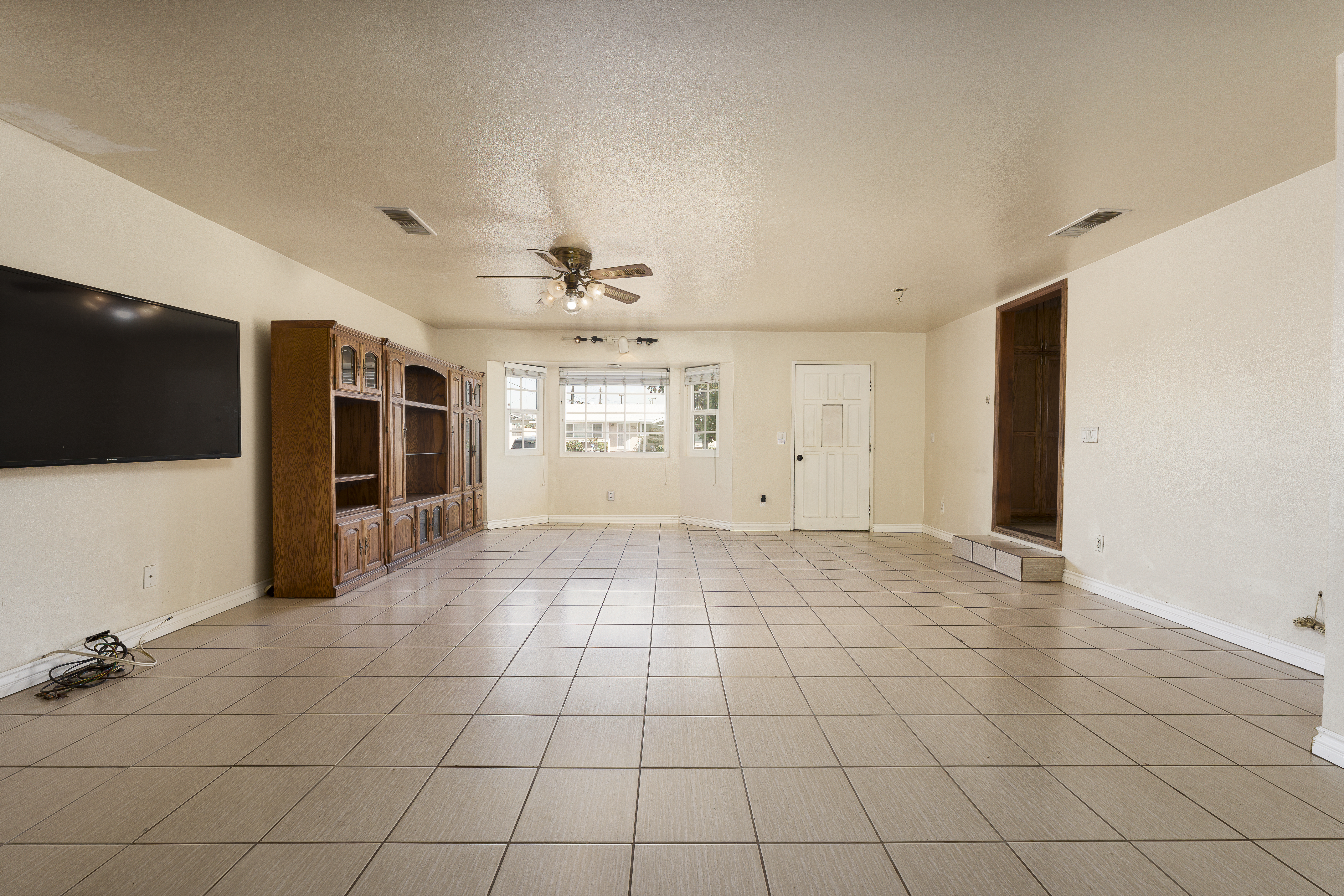 15105 Vanada Road 