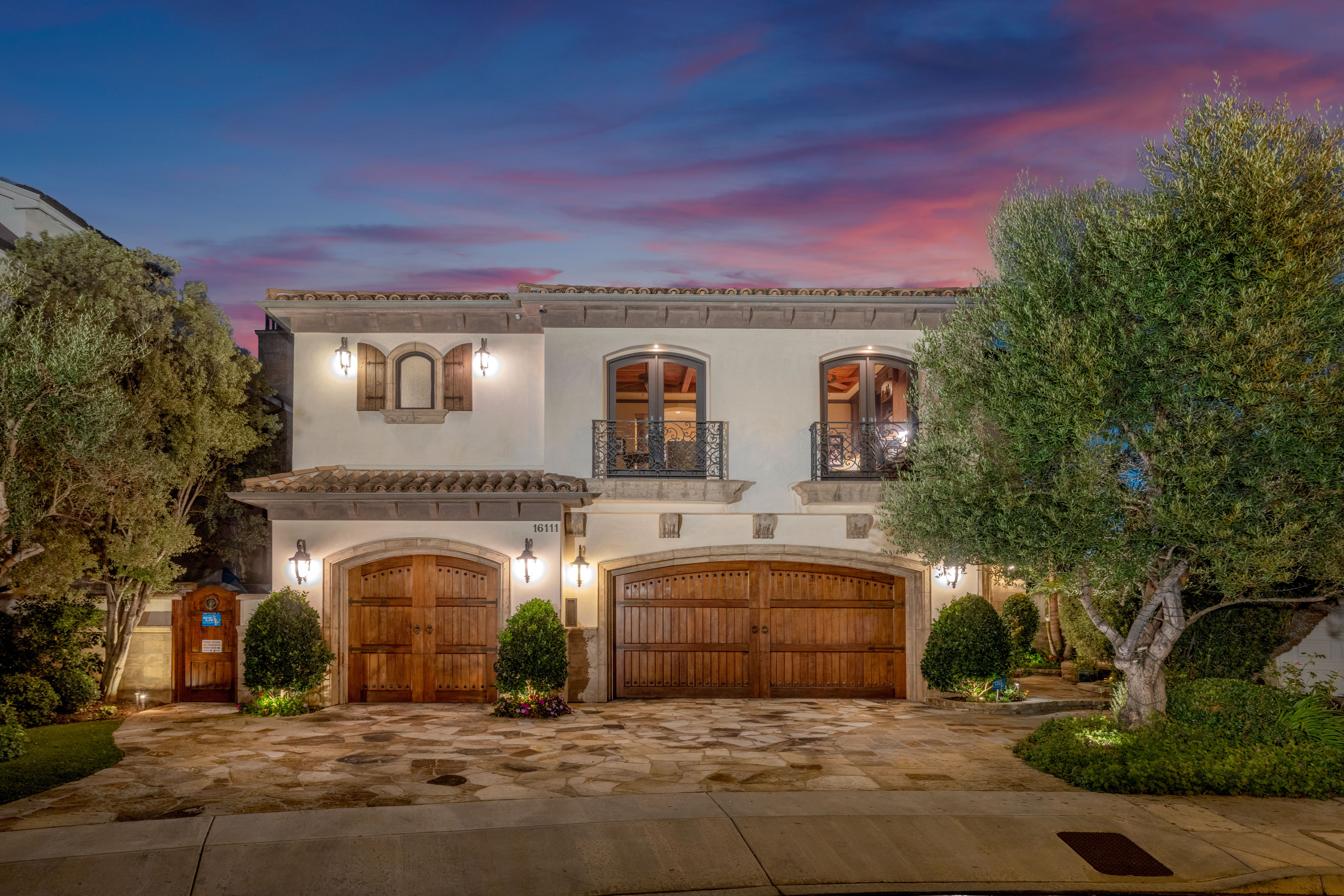 16111 Santa Barbara Lane 