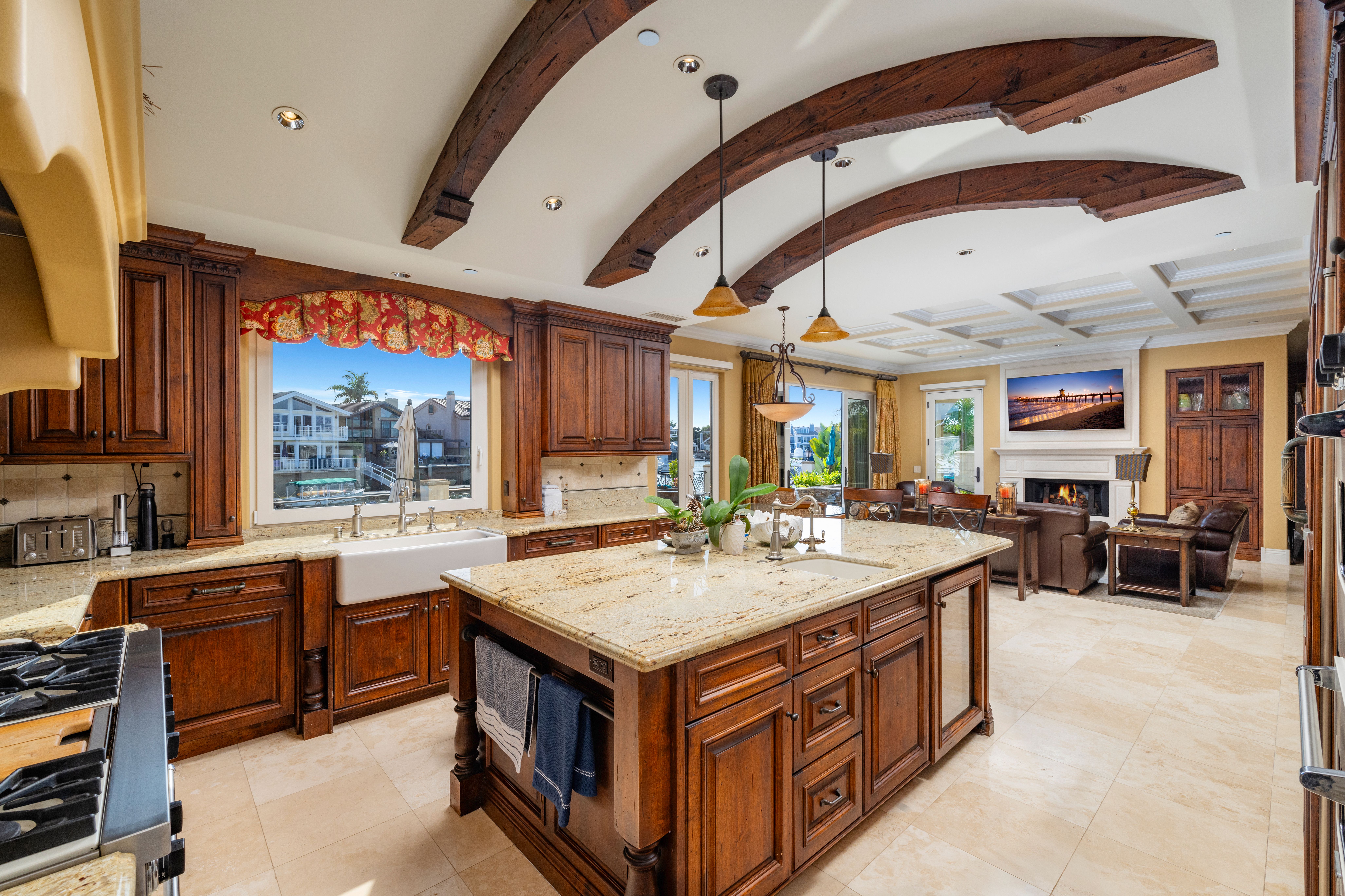 16111 Santa Barbara Lane 