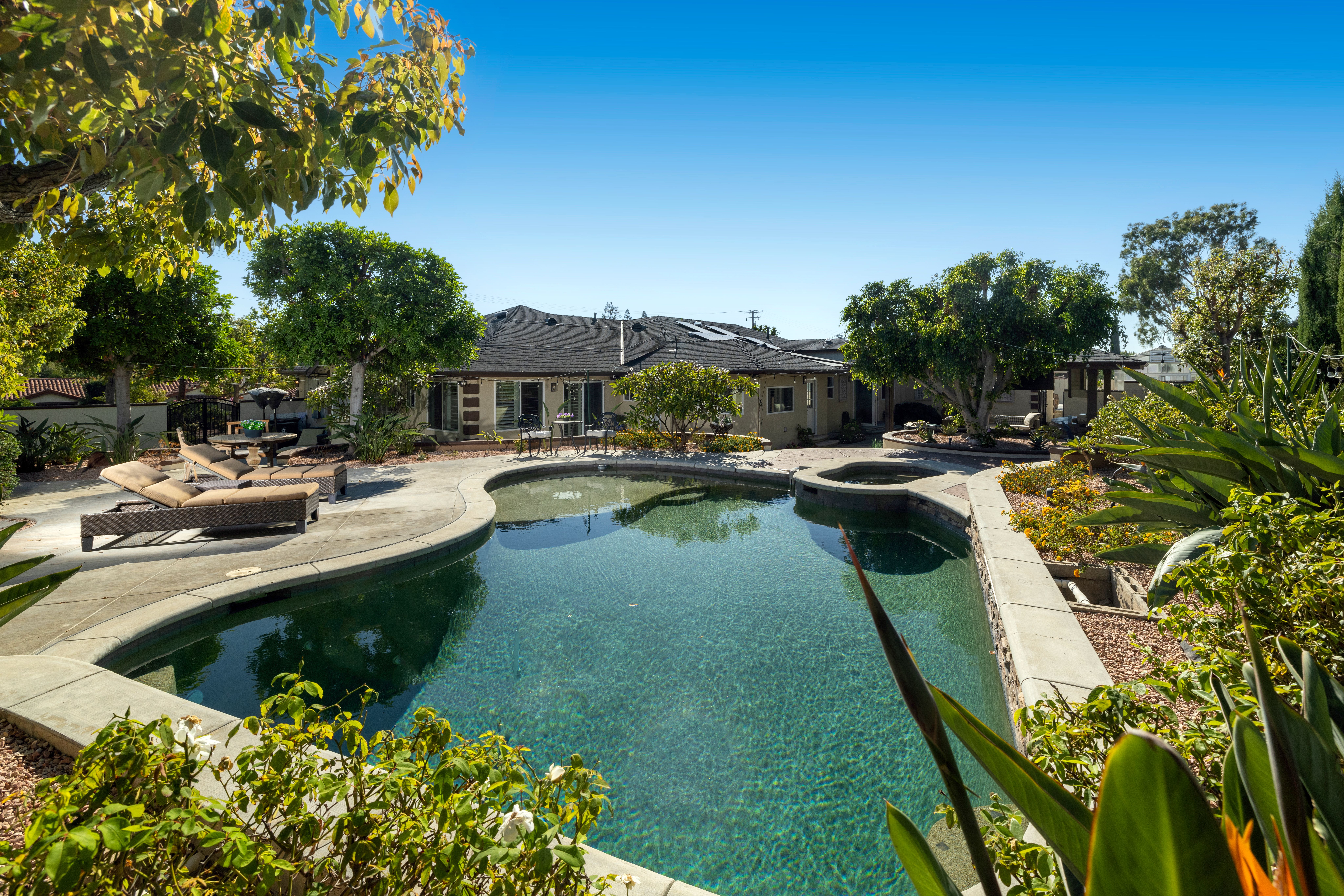 19151 Oriente Drive 