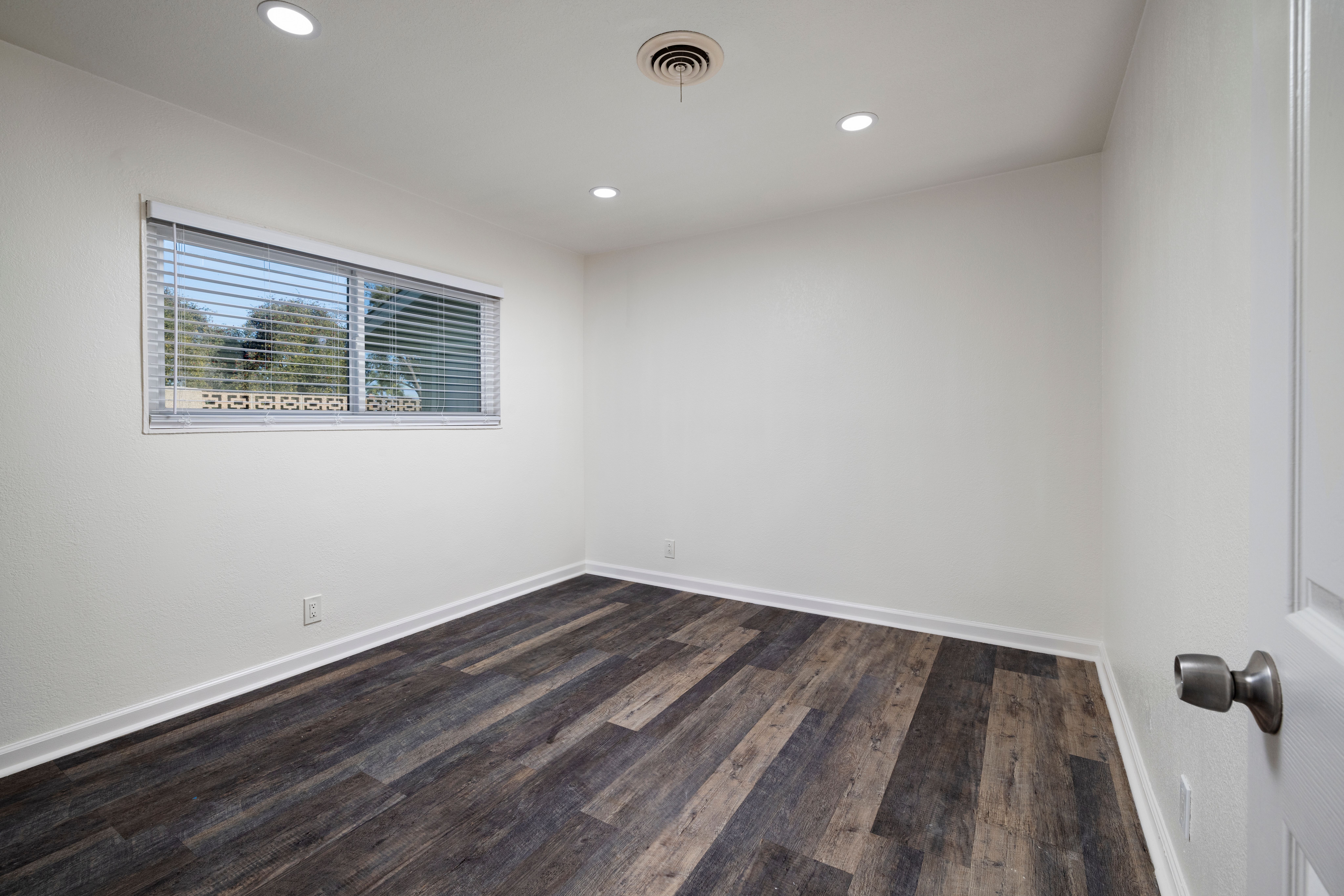 15011 Baylor Circle 