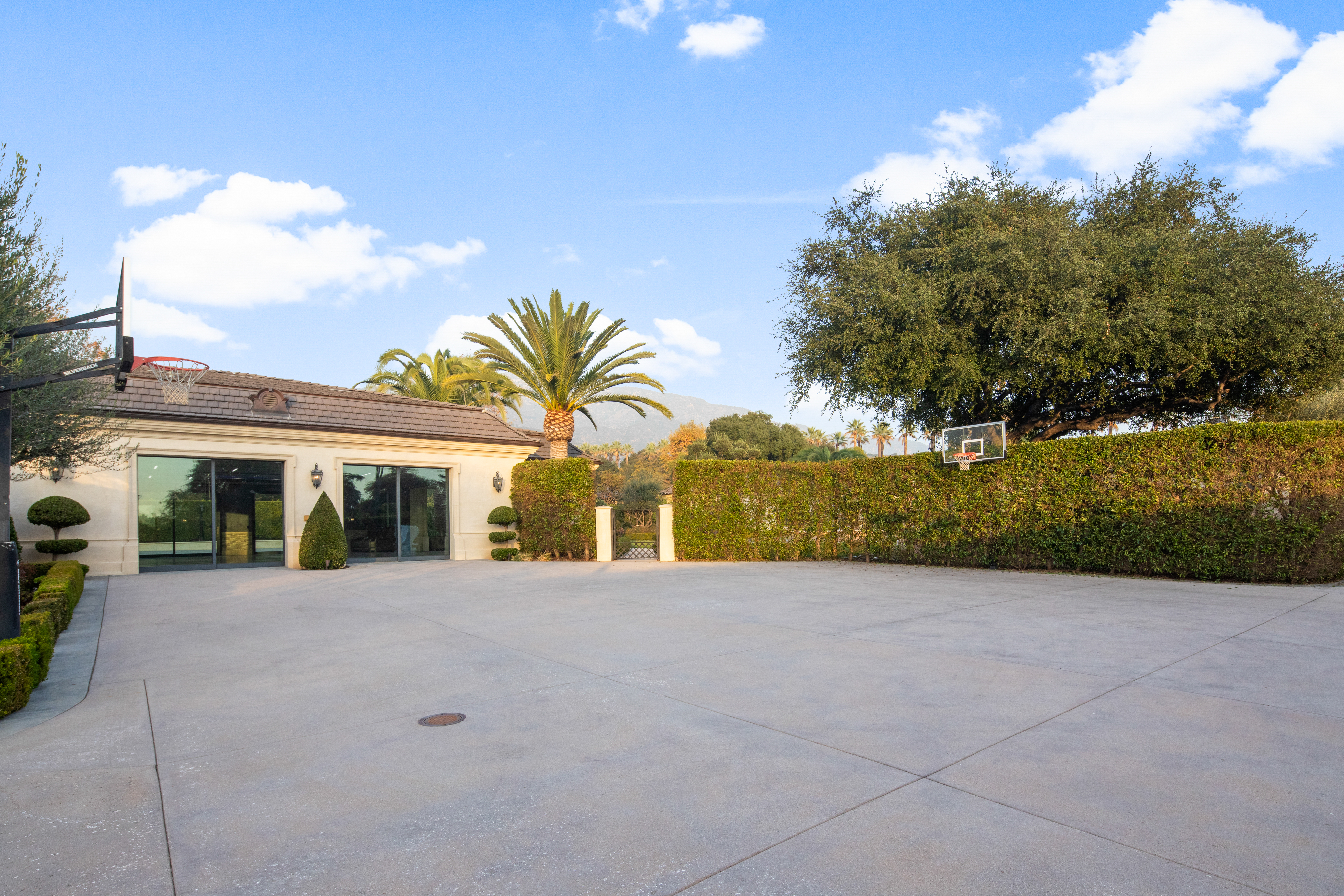 61 Palm Hill Lane, Bradbury, CA