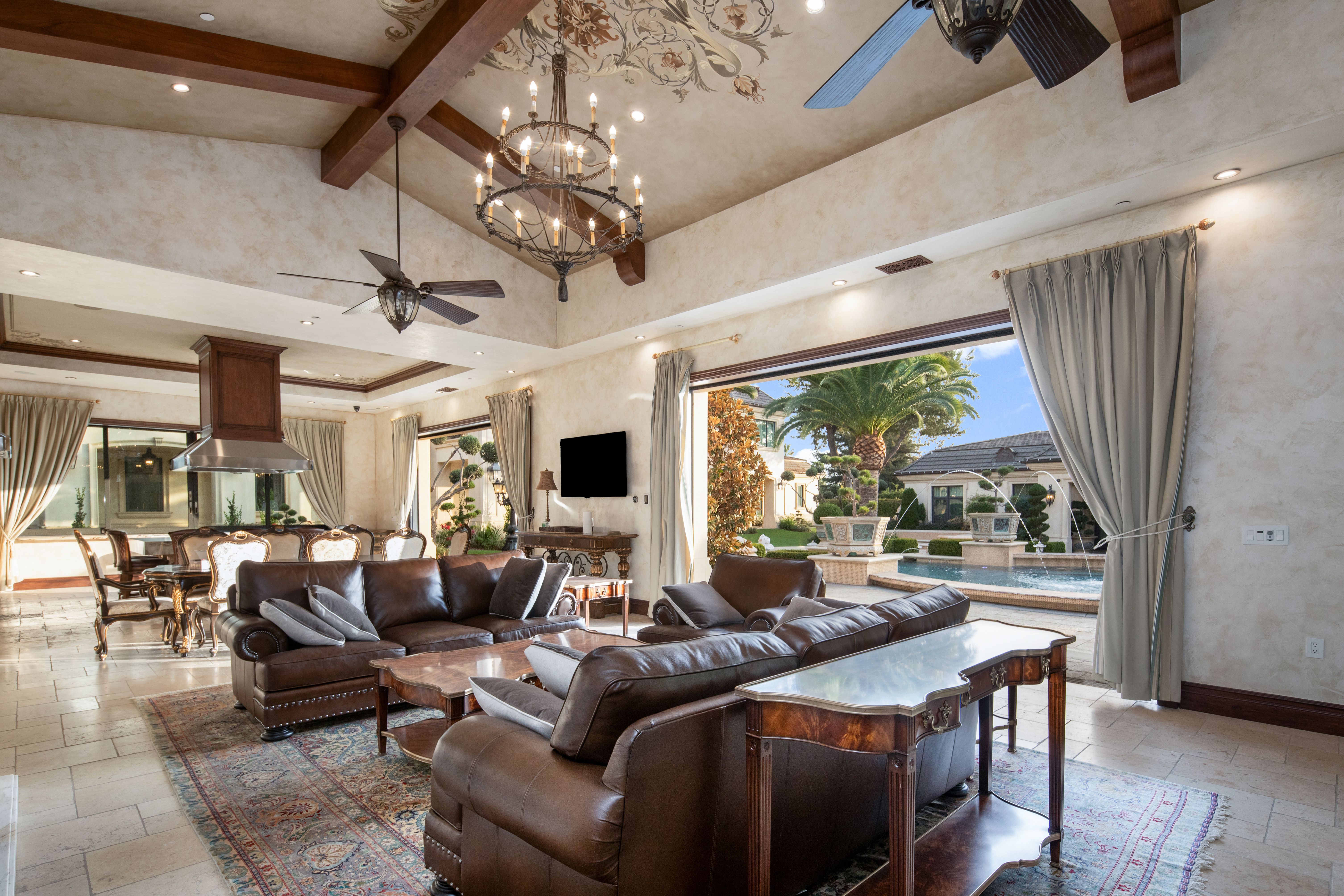 61 Palm Hill Lane, Bradbury, CA