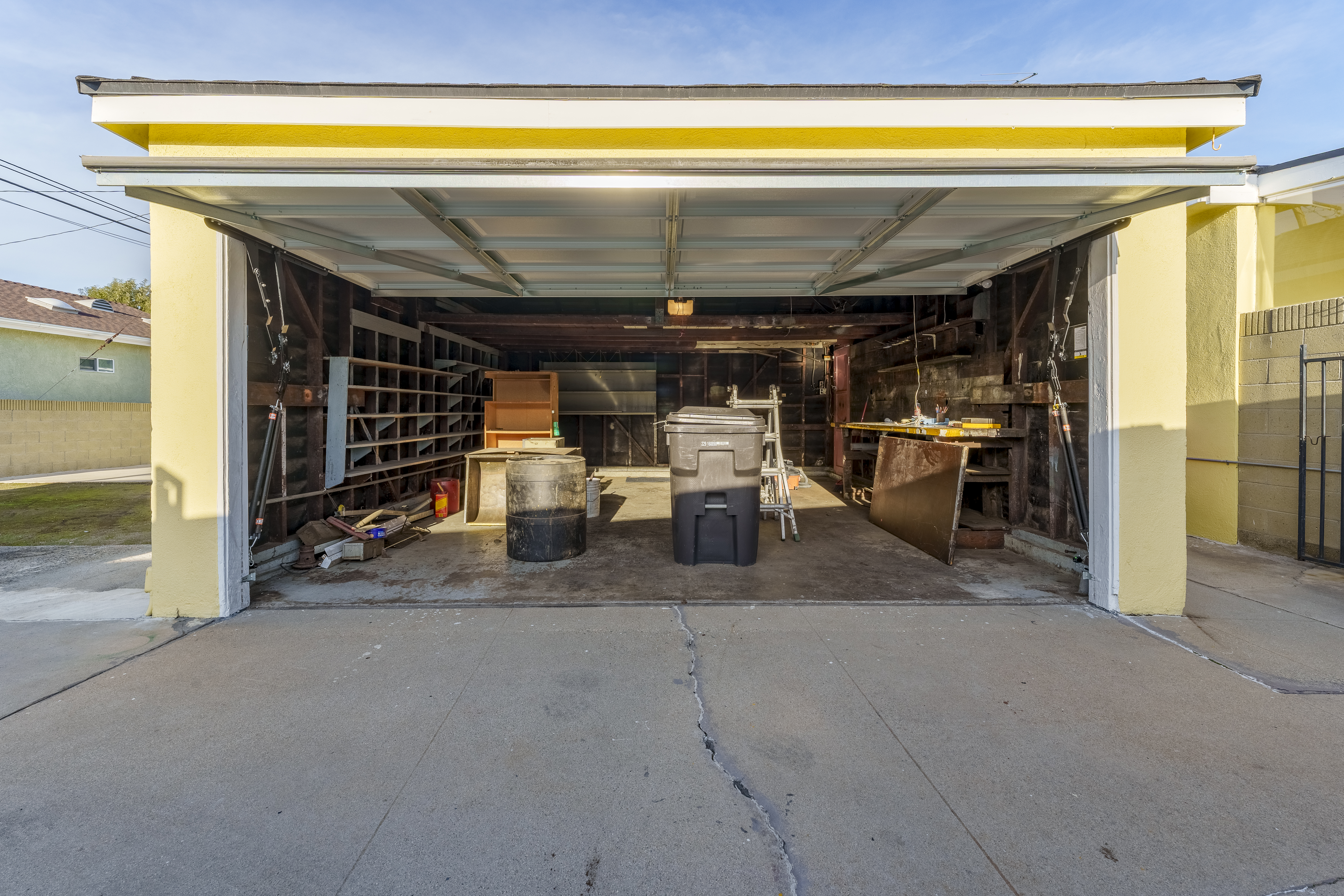 3901 East De Ora Way 