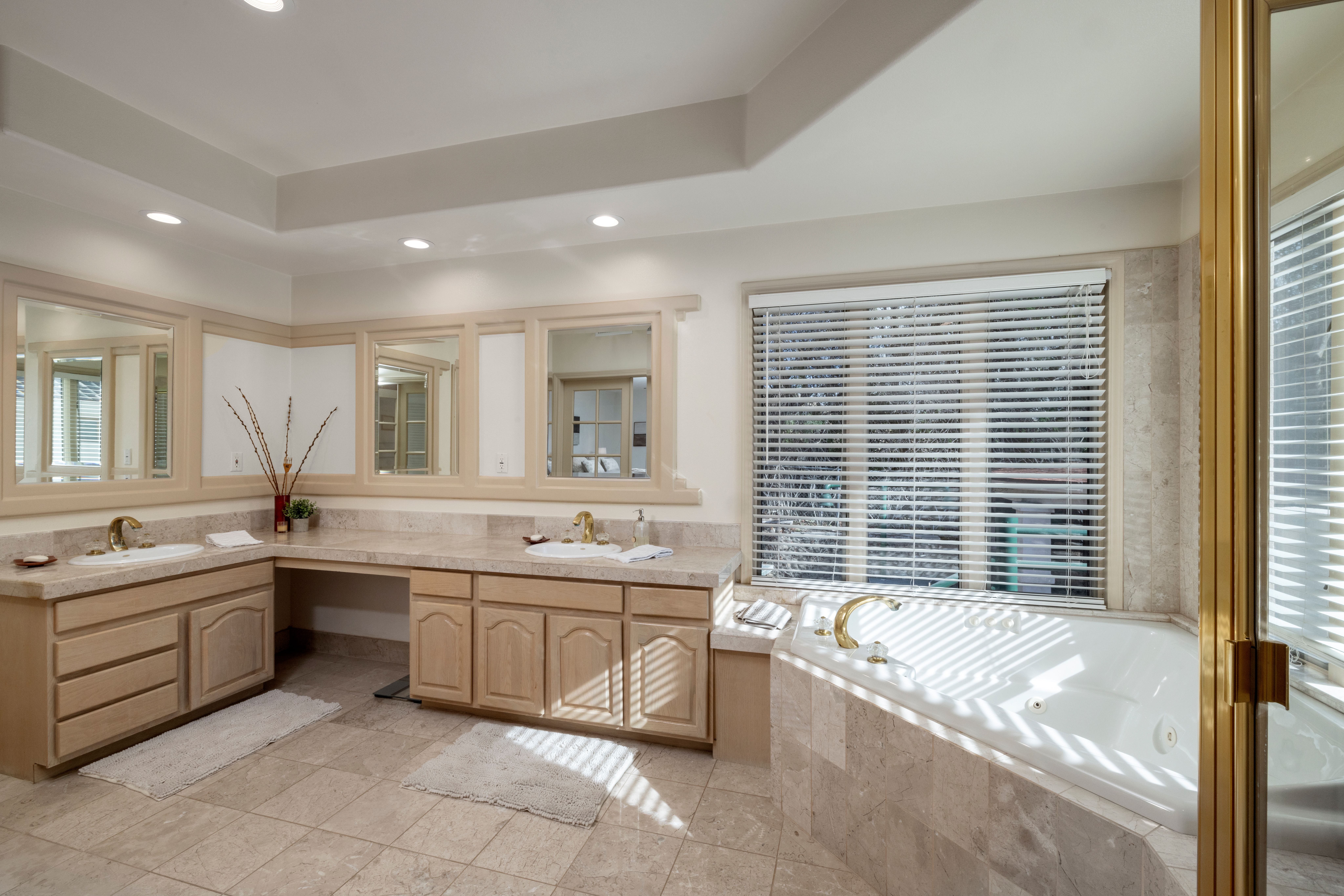 12882 View Ridge Drive 