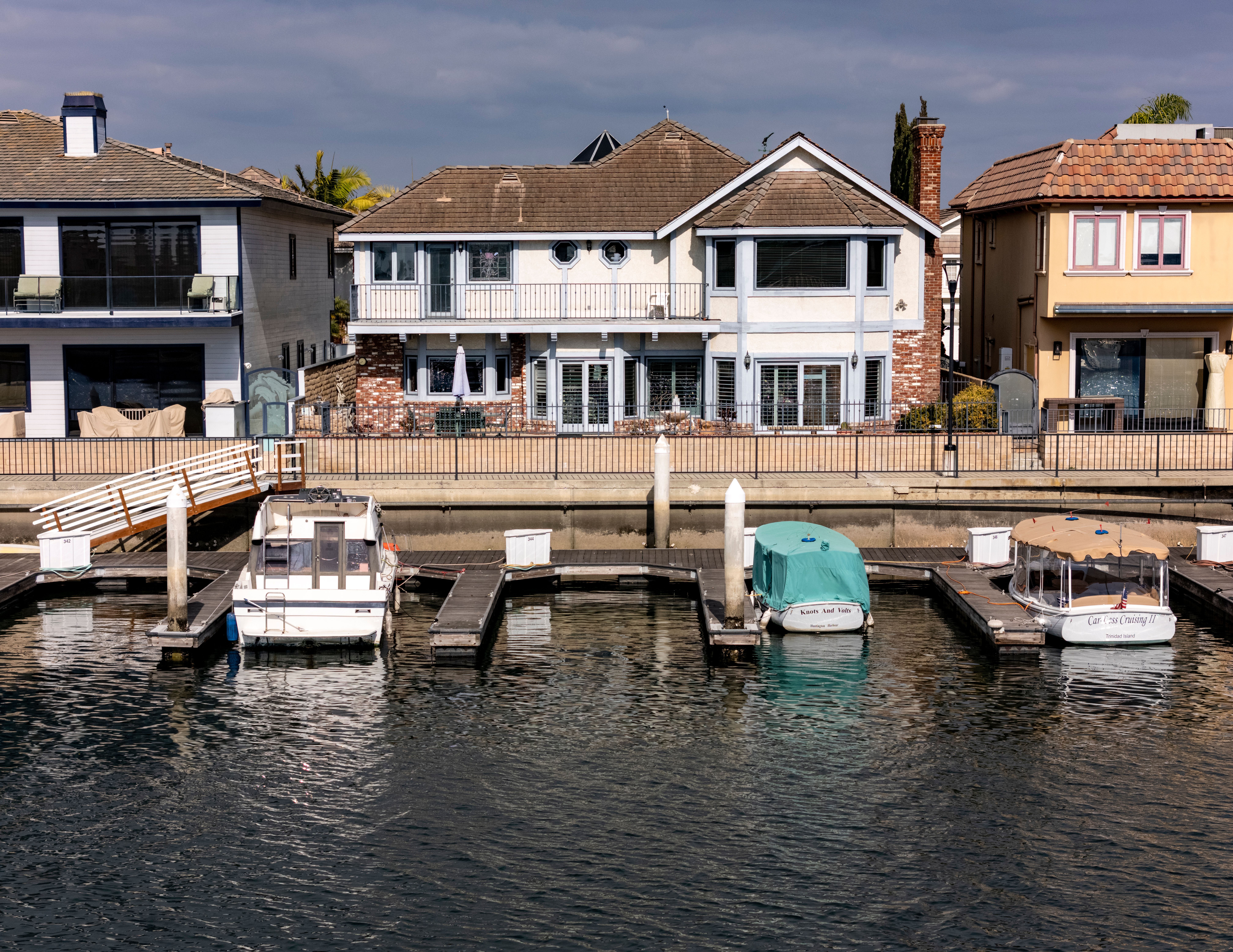 3422 Venture Drive 