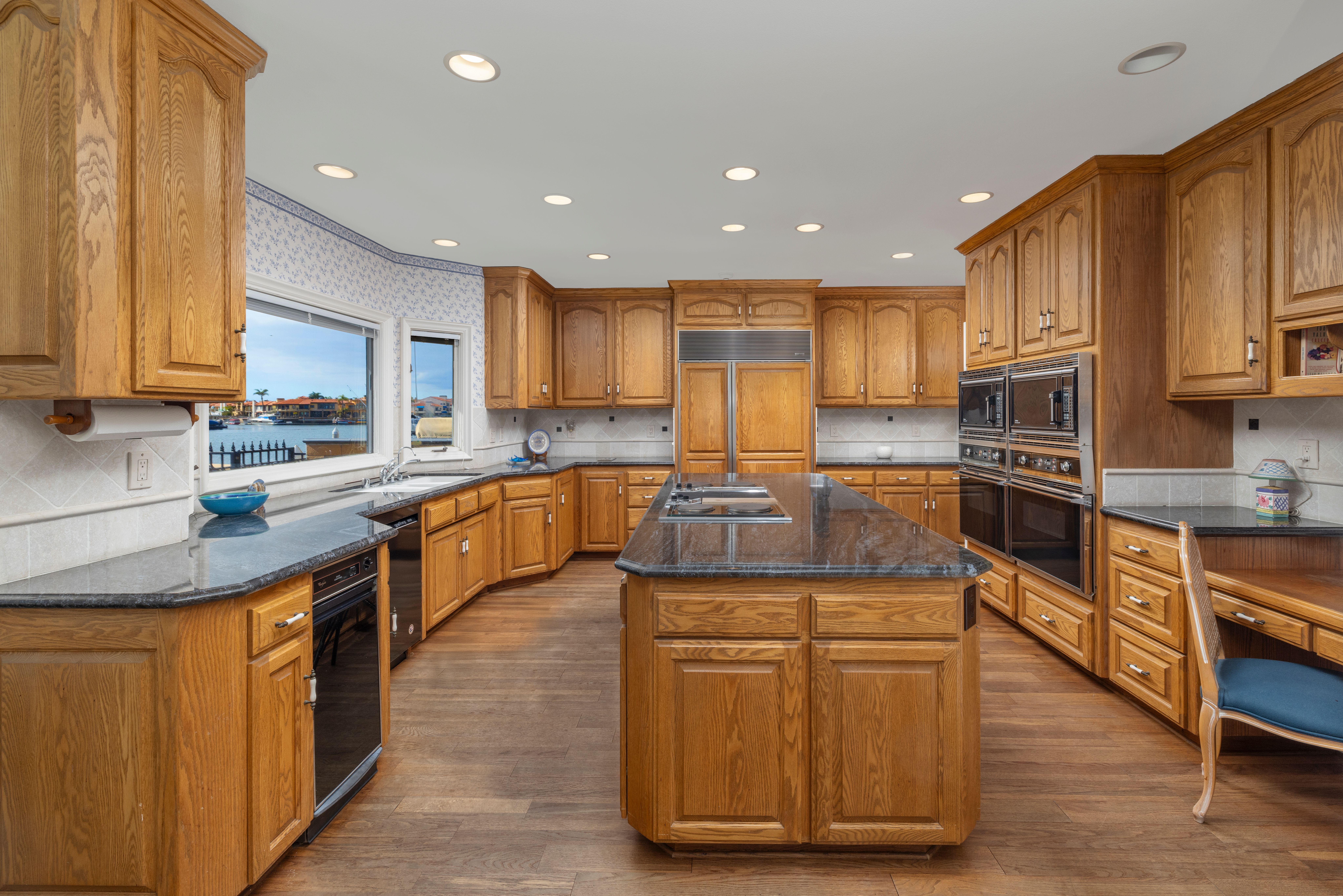3422 Venture Drive 