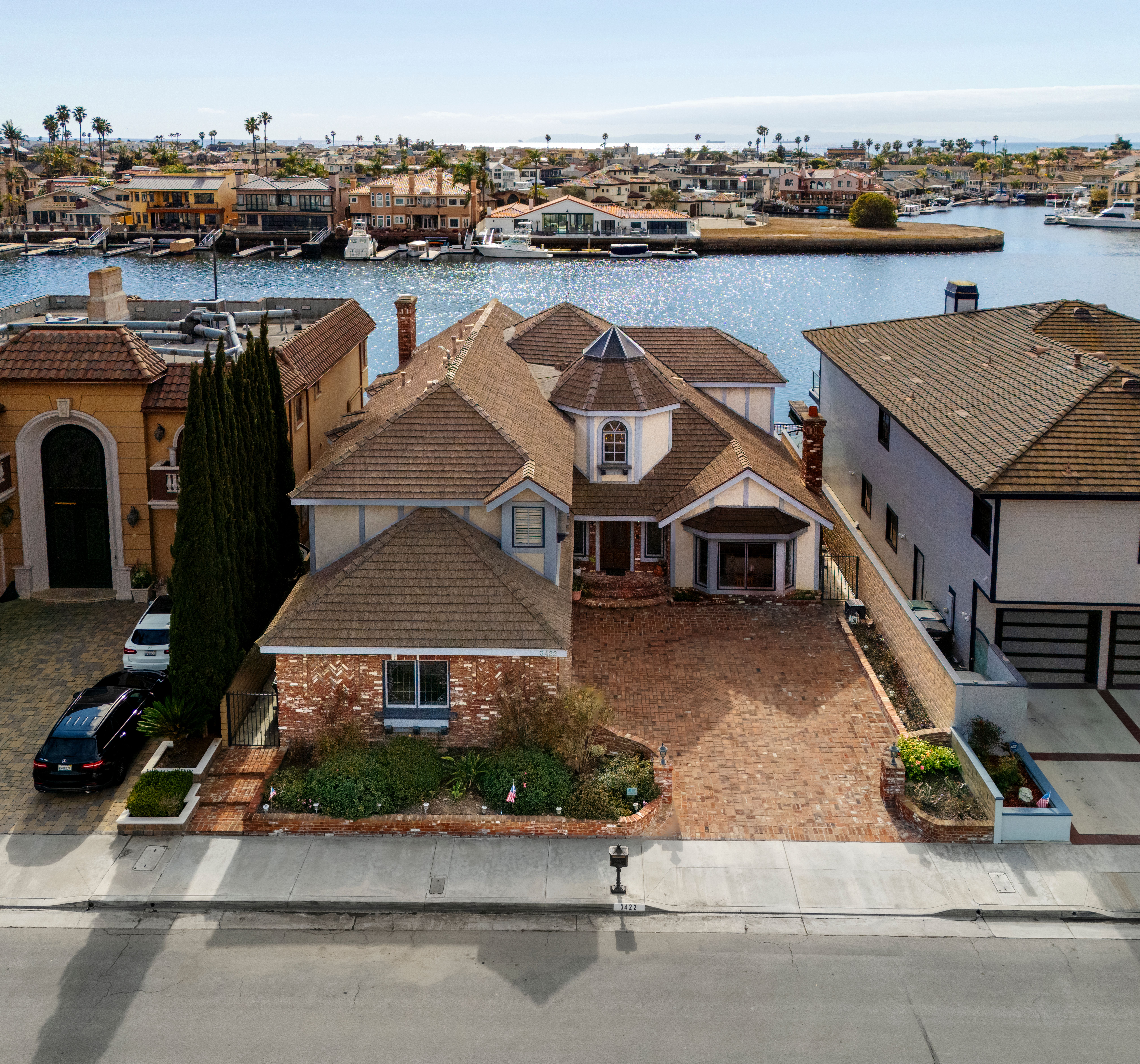 3422 Venture Drive 