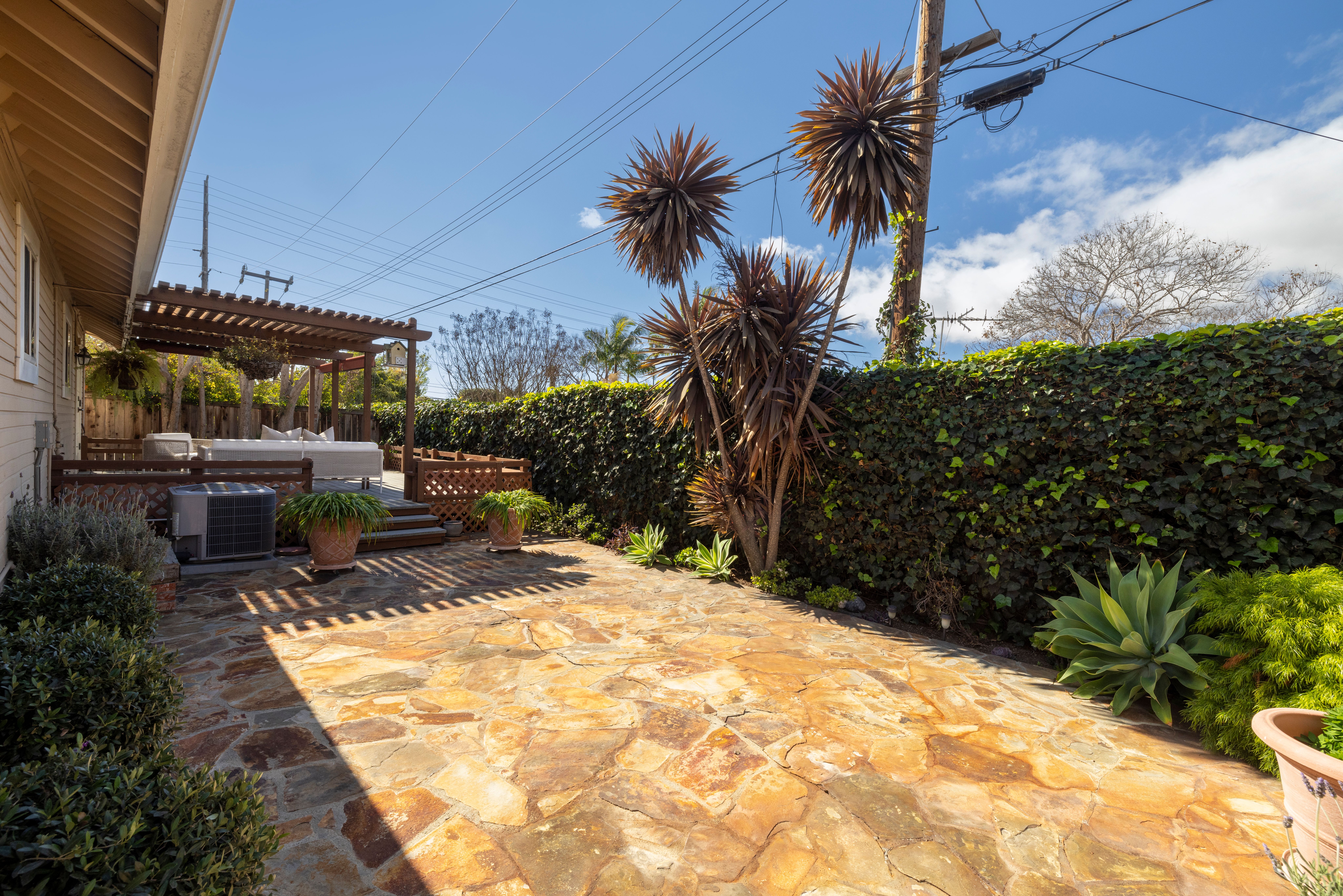 2263 Heritage Drive 