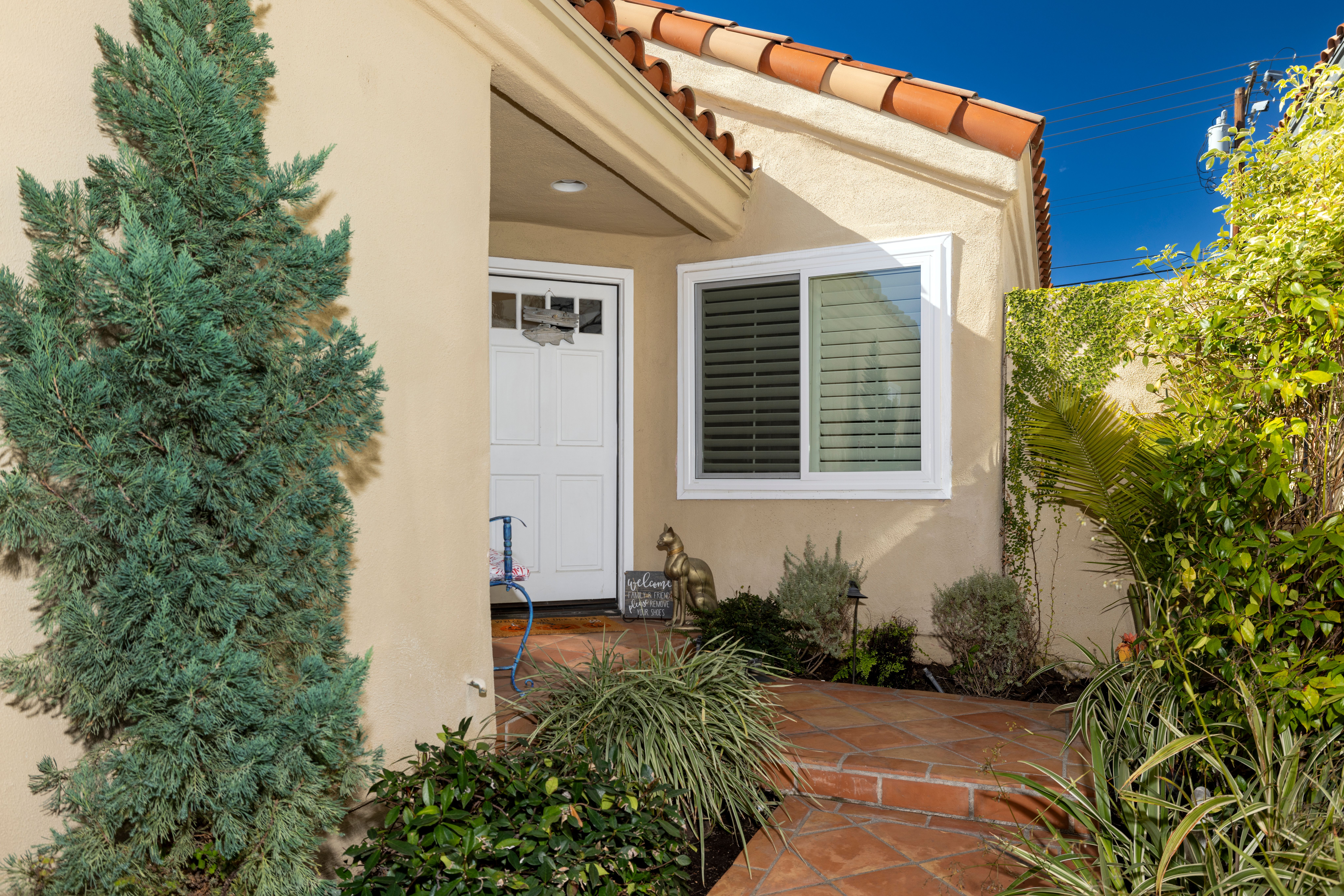 85 Pelican Court 