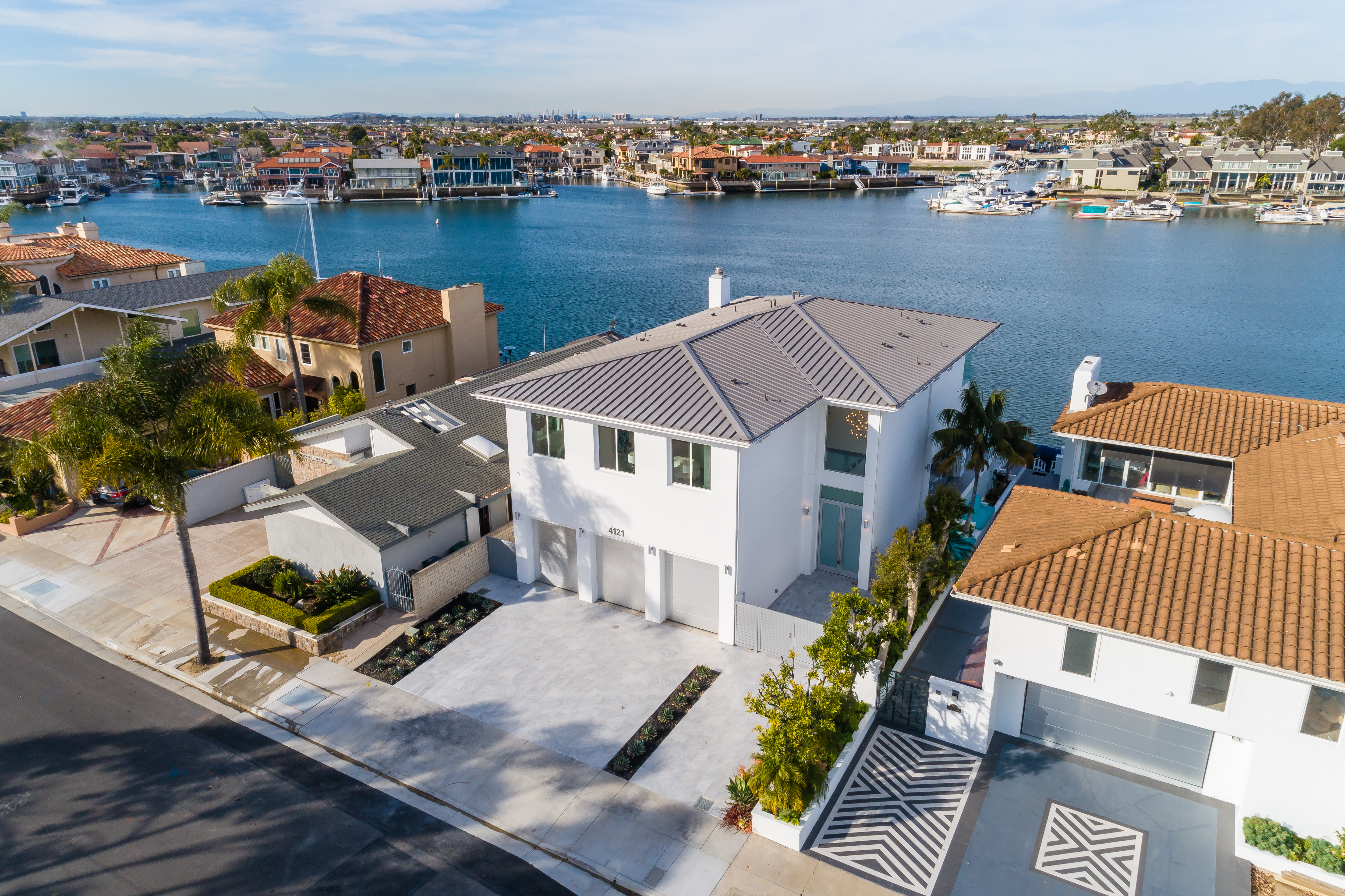 4121 Morning Star Drive 
