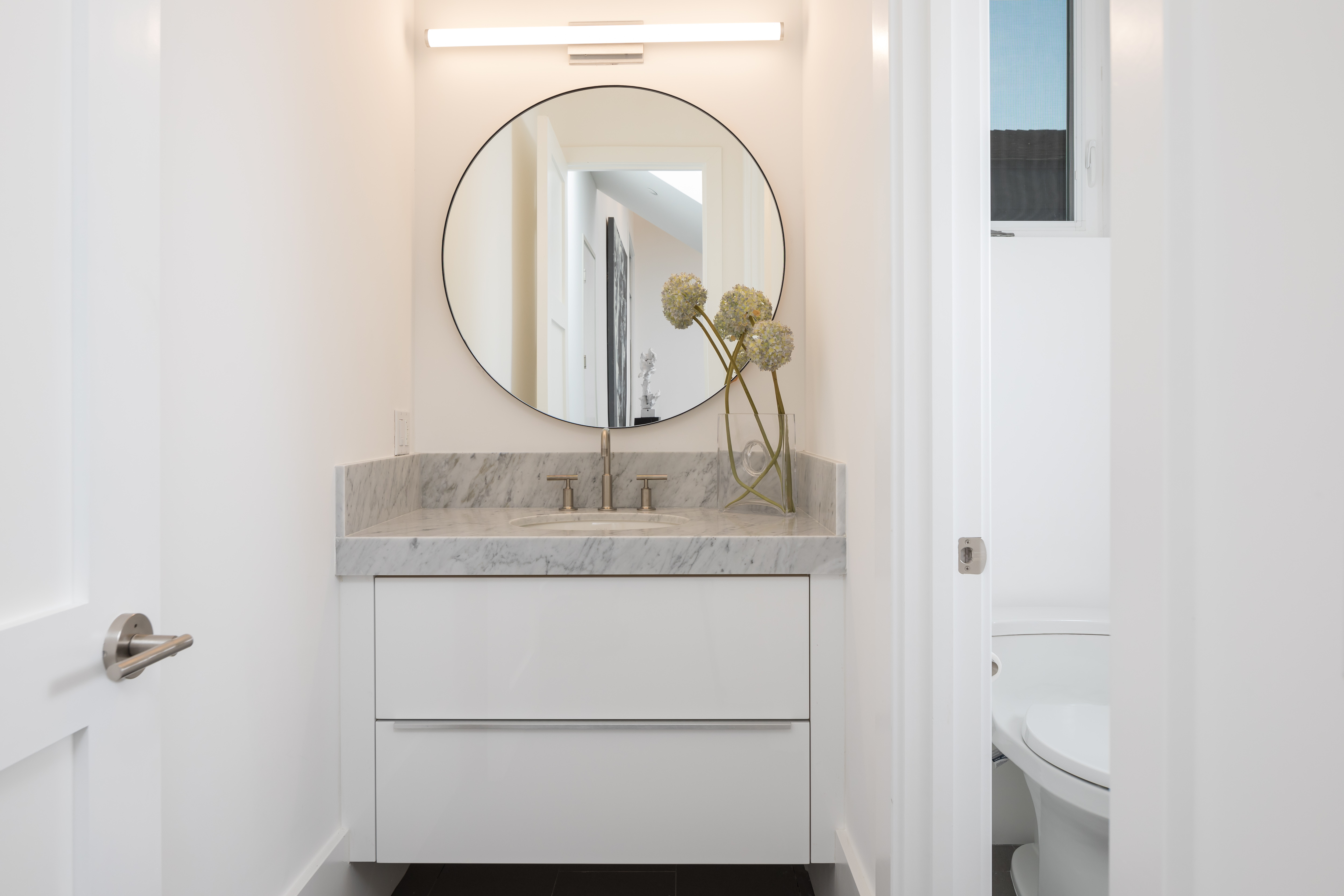 4121 Morning Star Drive 