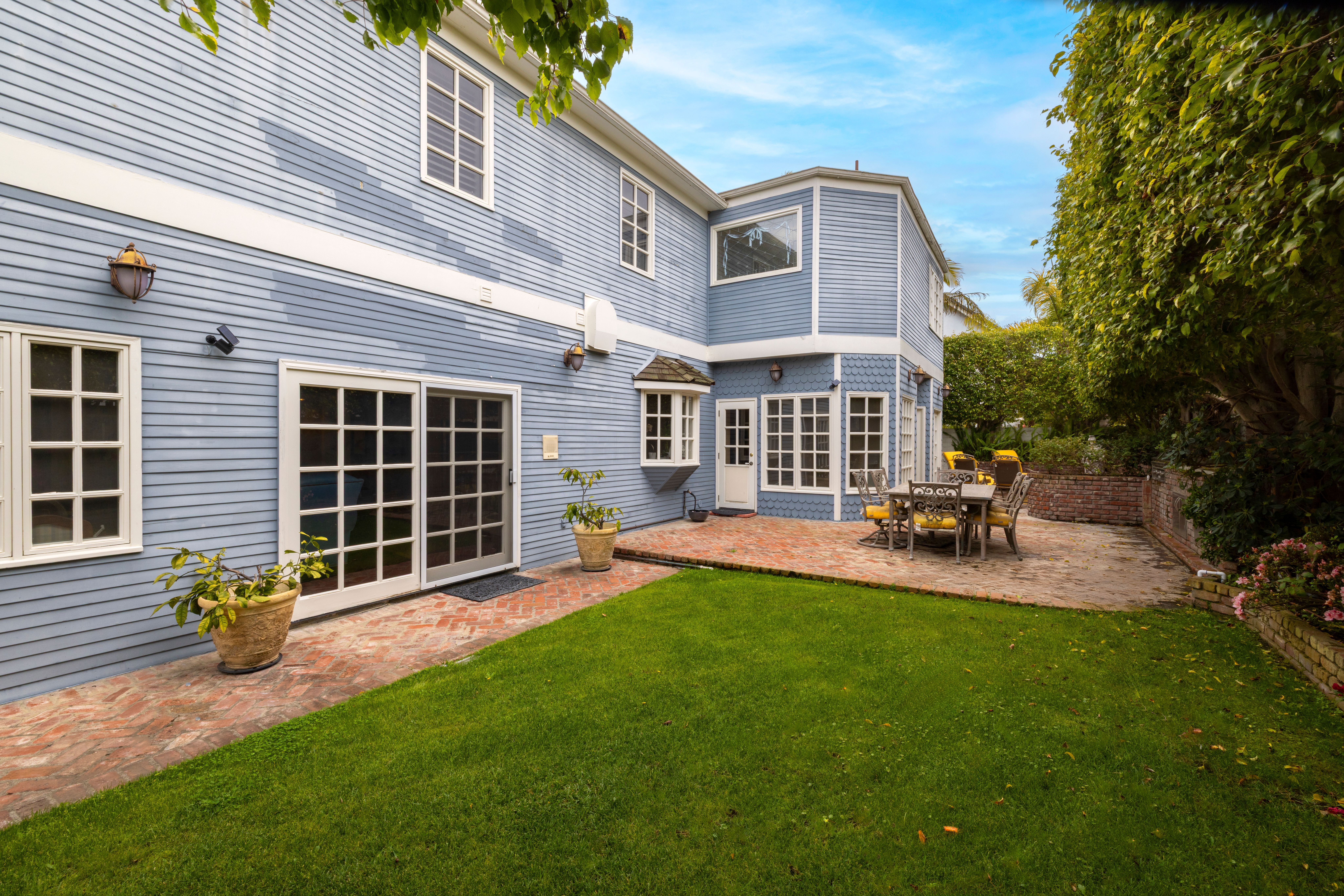 16101 Whitecap Lane 
