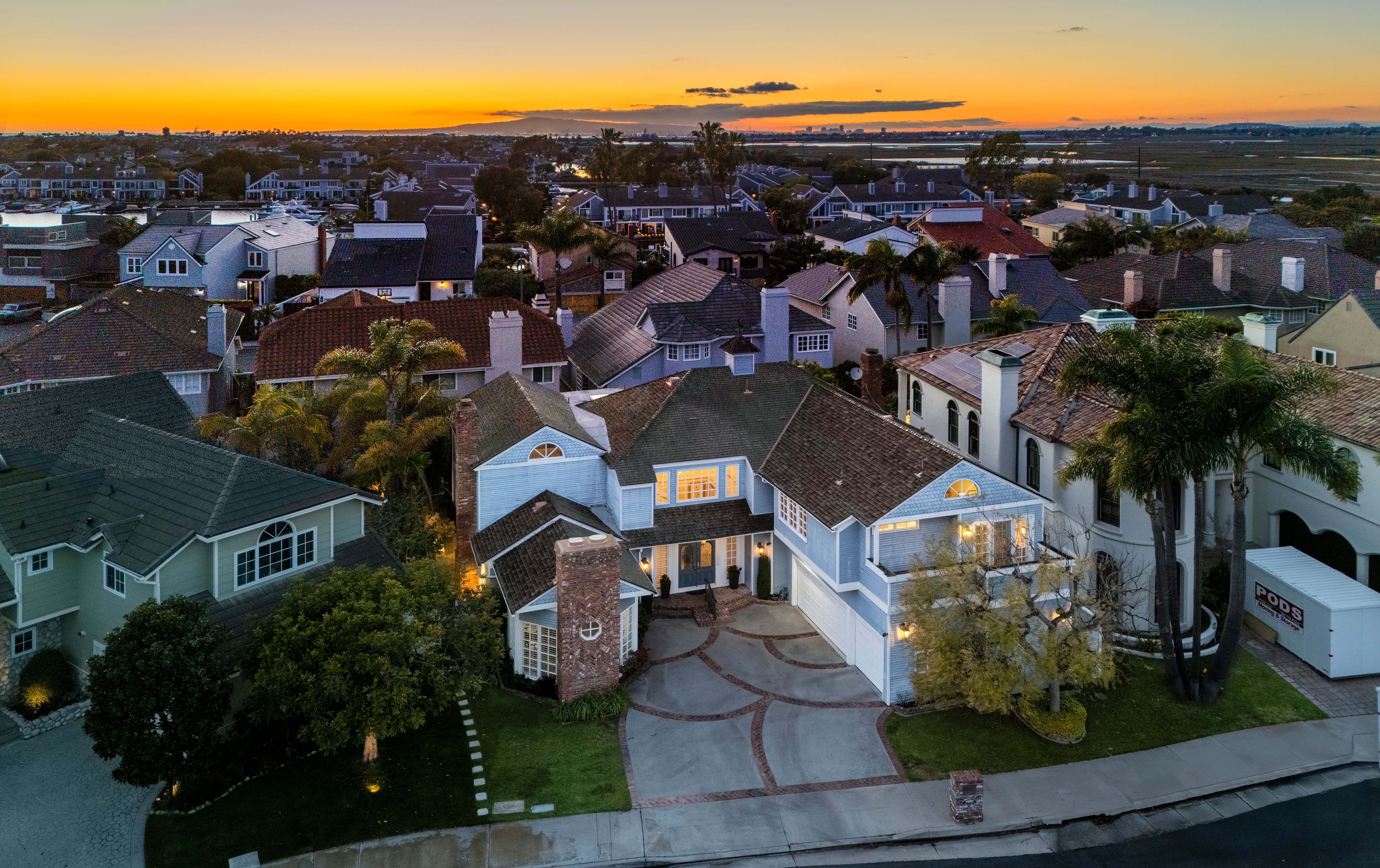 16101 Whitecap Lane 
