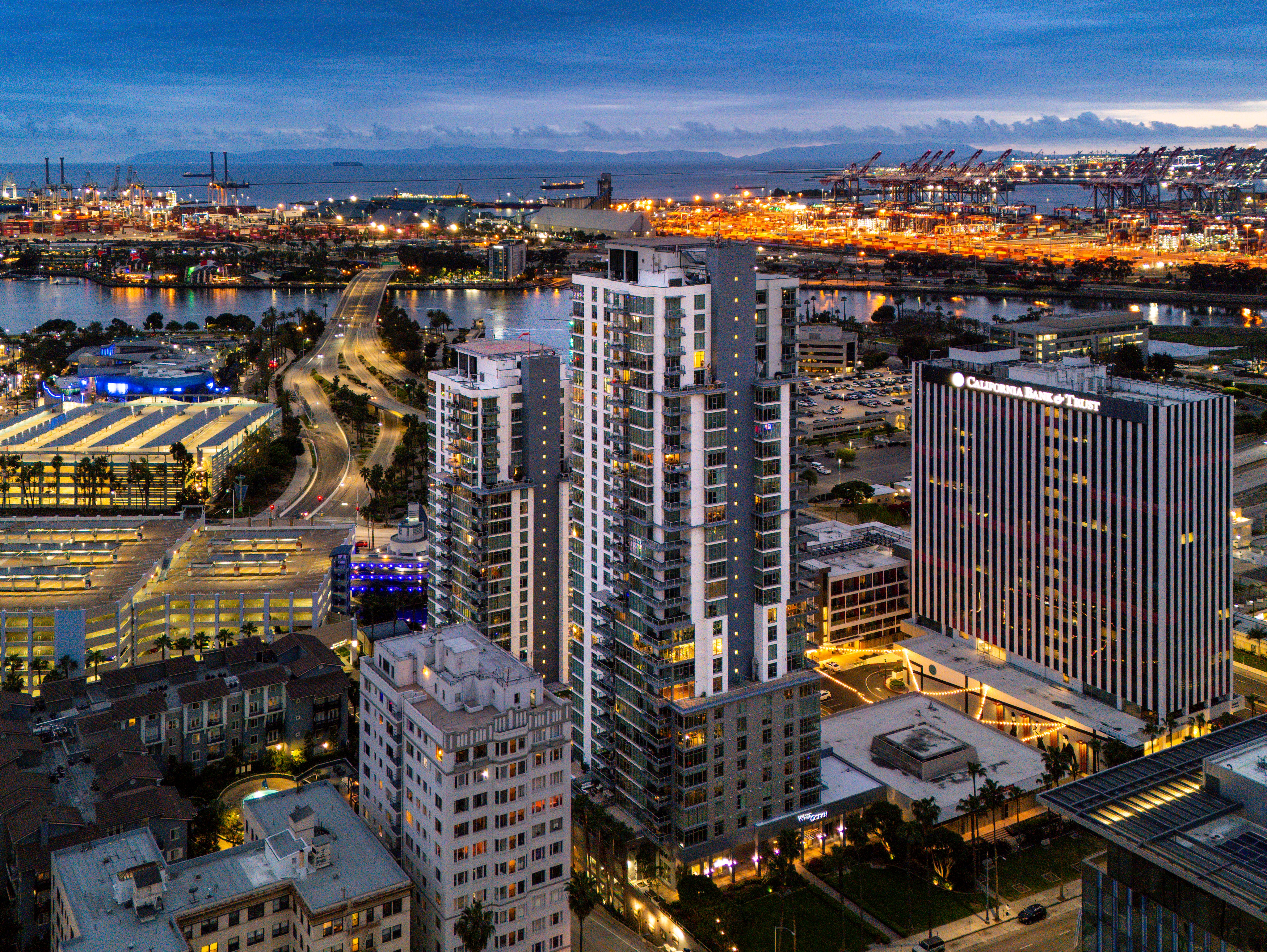 400 West Ocean Boulevard - Unit #902 