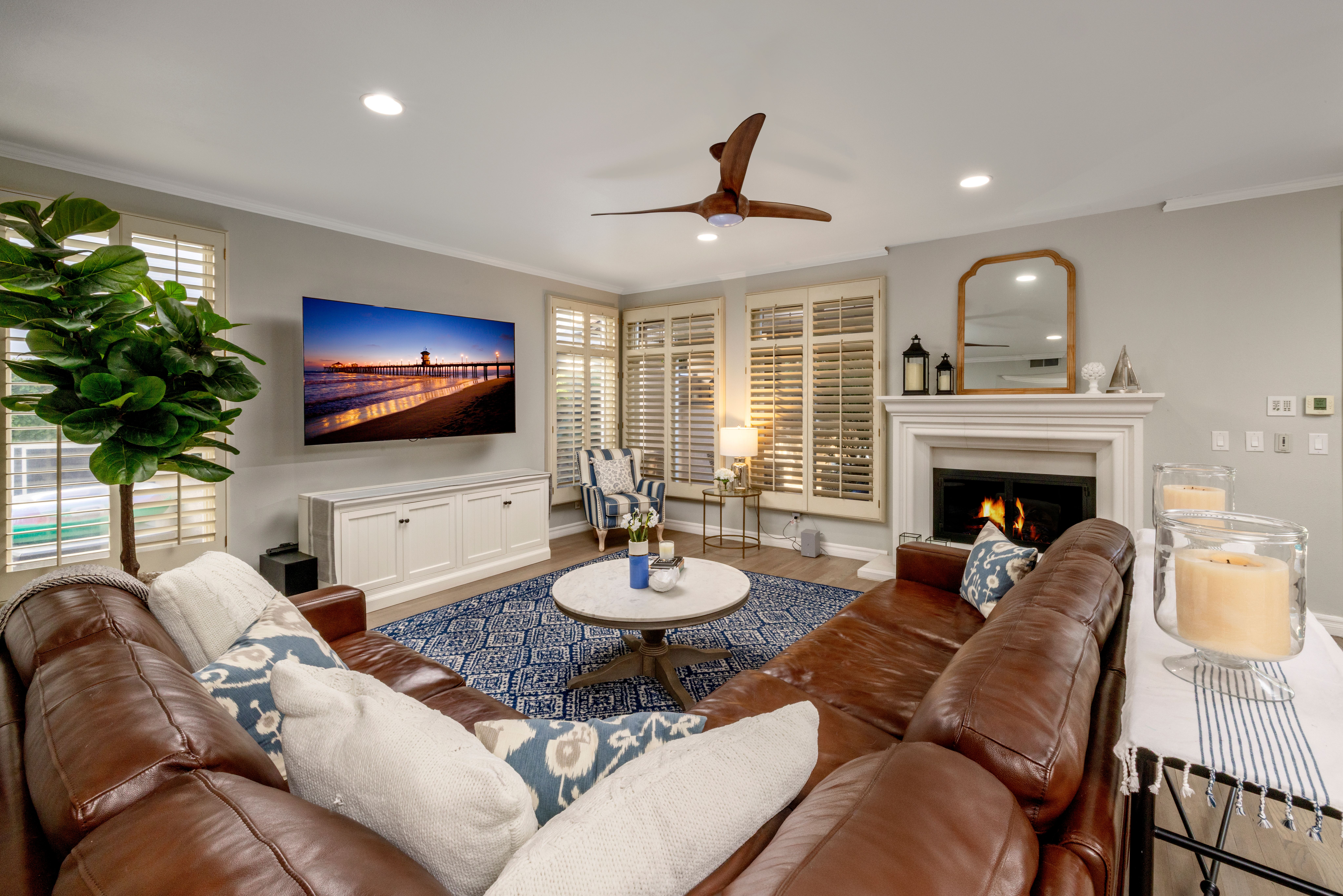 6592 Silverspur Lane 