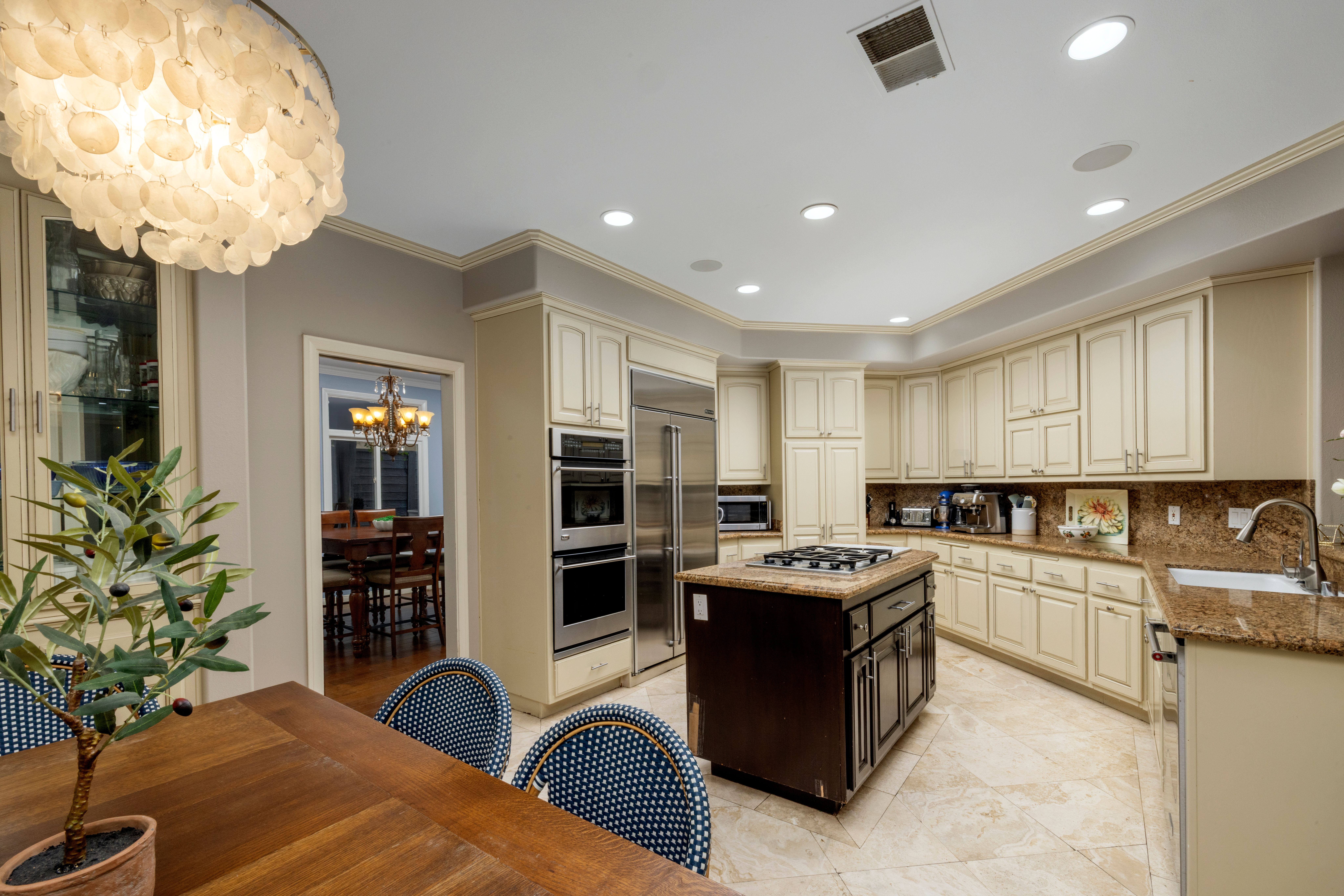 6592 Silverspur Lane 