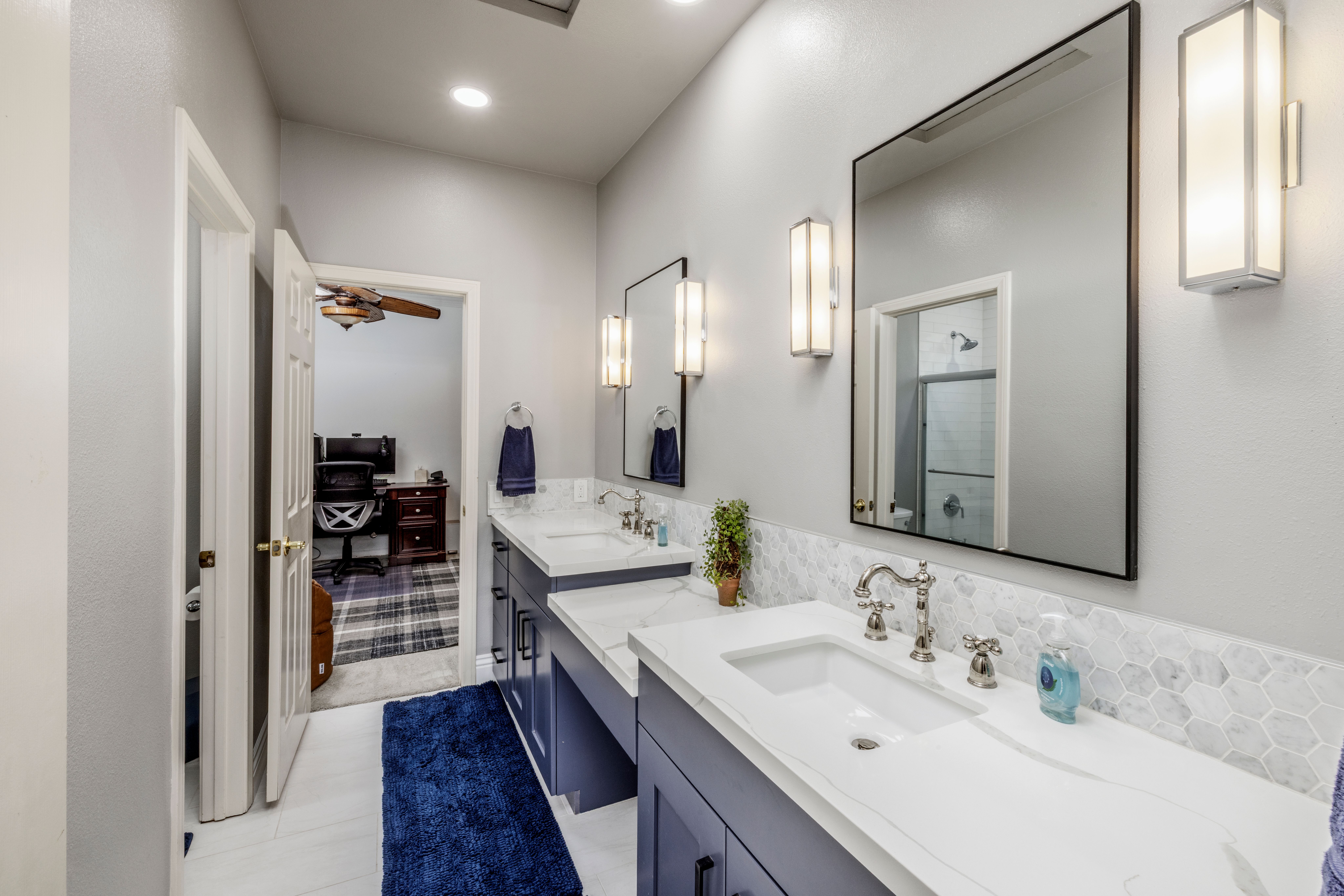 6592 Silverspur Lane 
