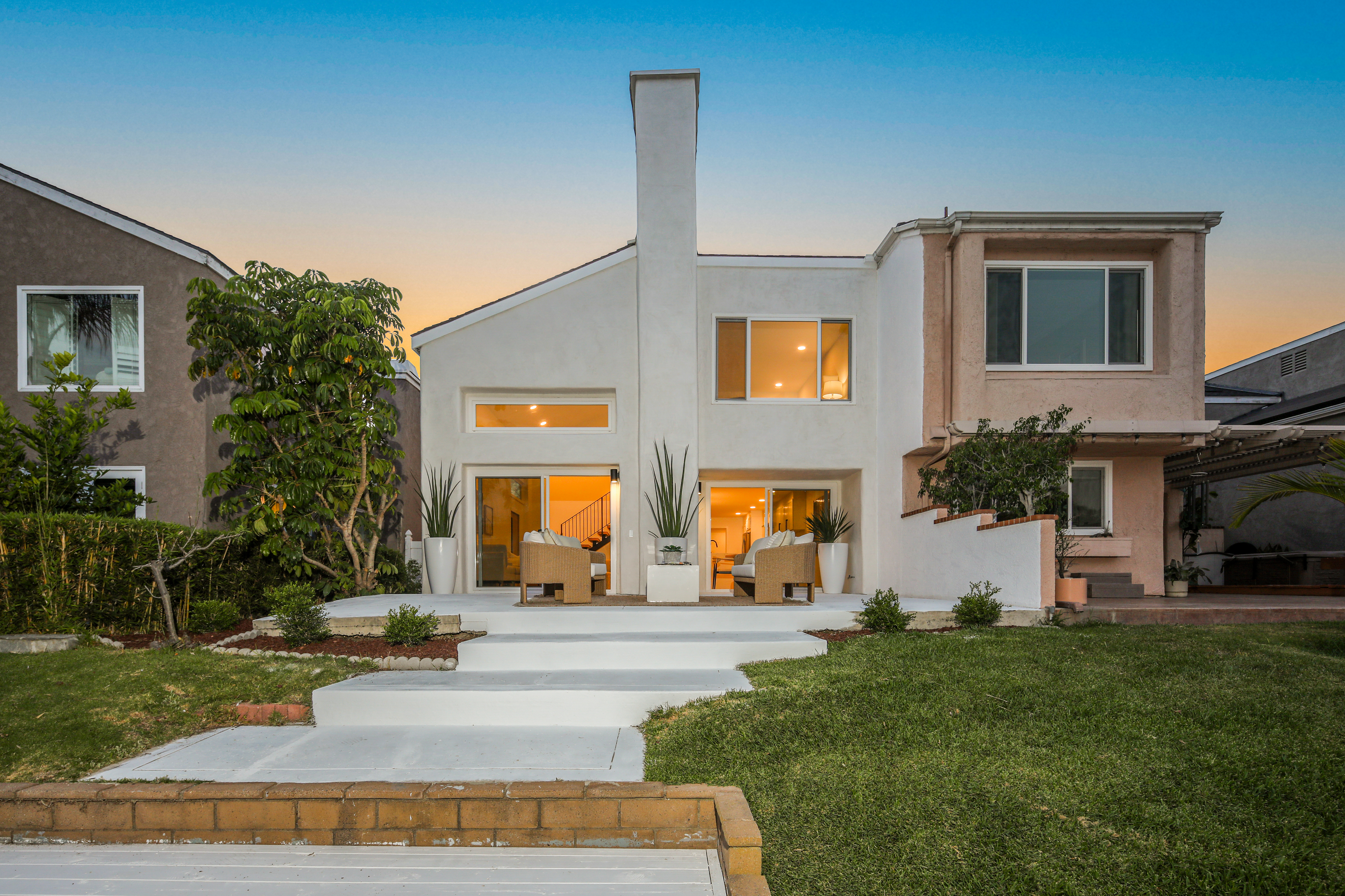 22526 Lake Forest Lane 