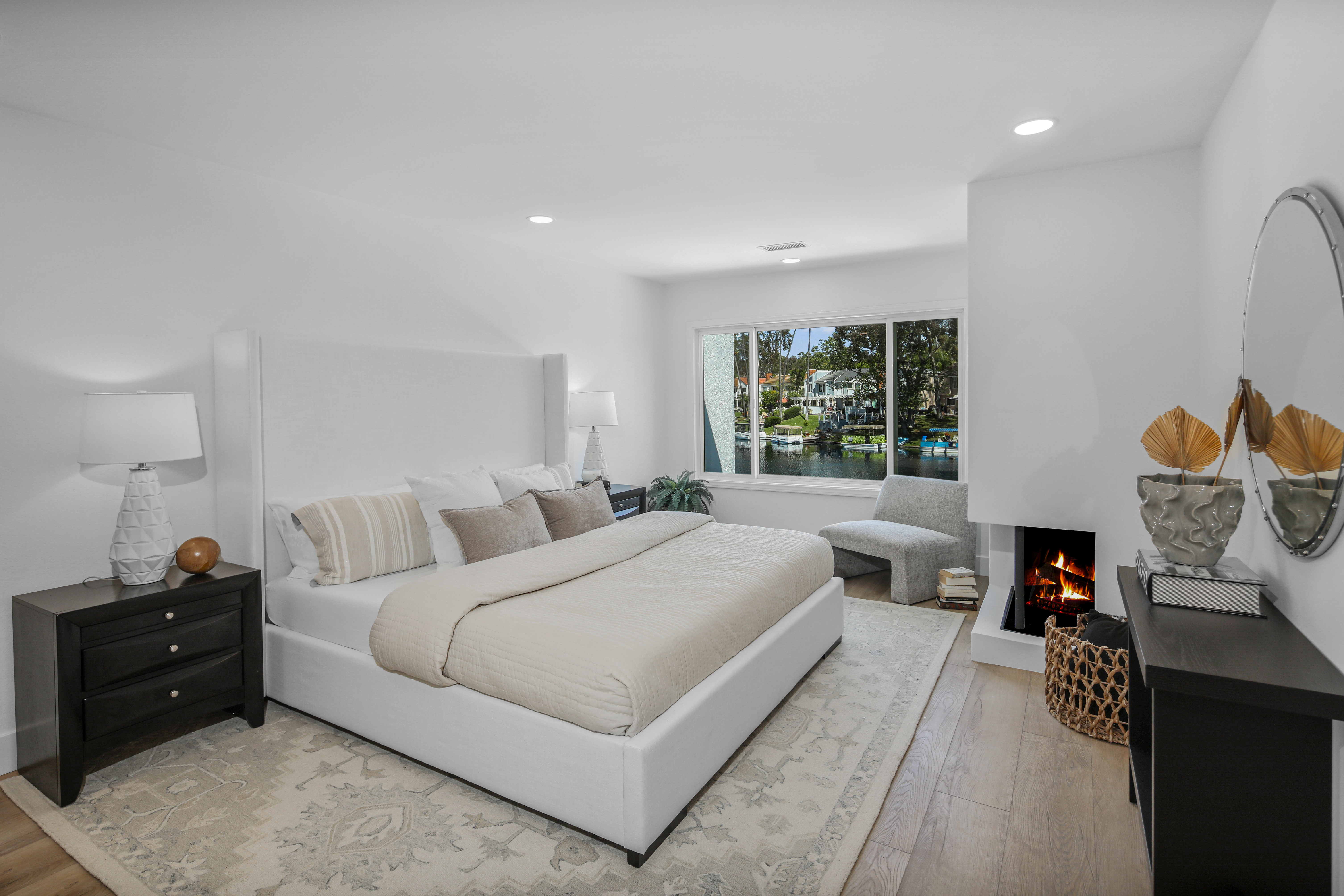 22526 Lake Forest Lane 