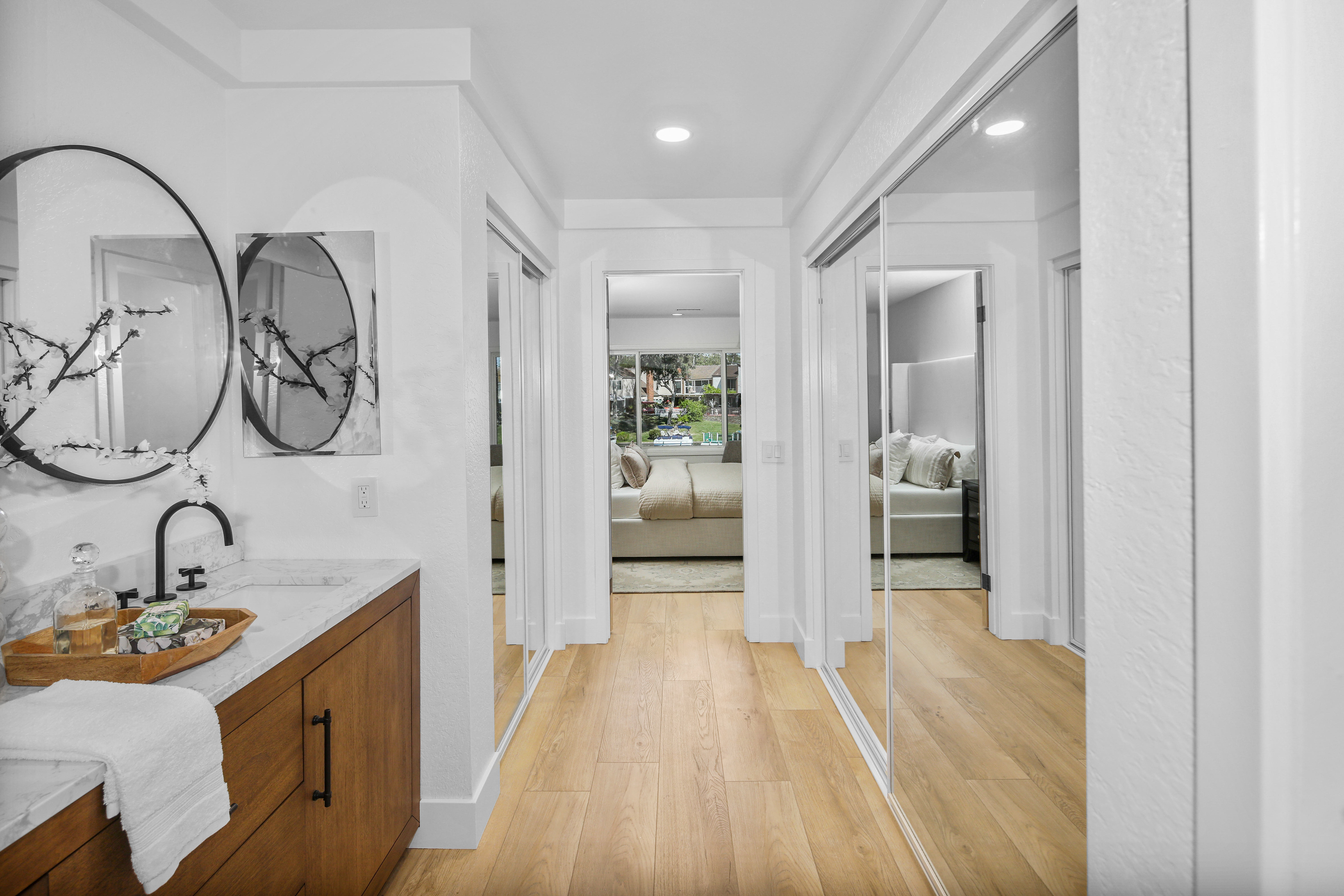 22526 Lake Forest Lane 