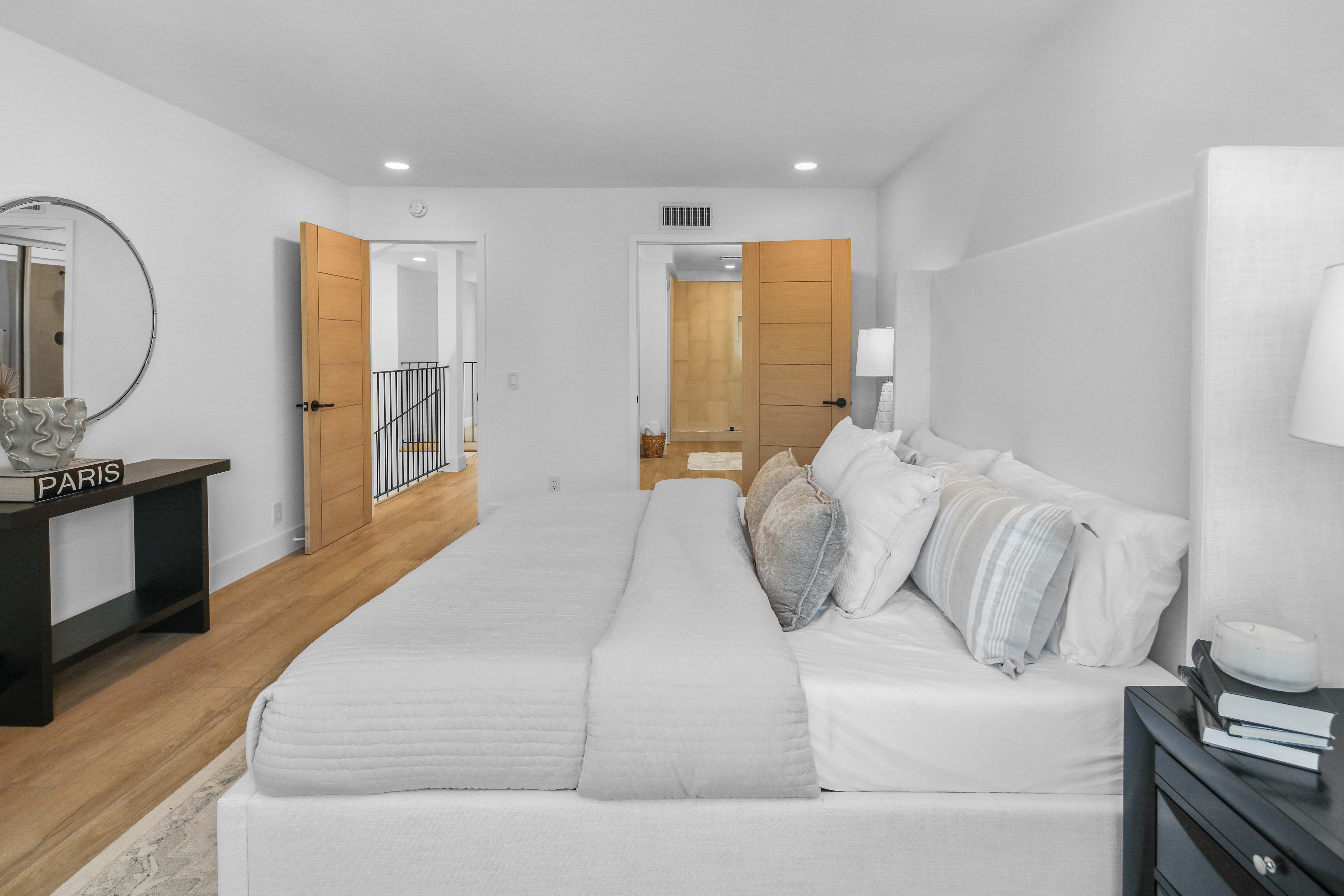22526 Lake Forest Lane 